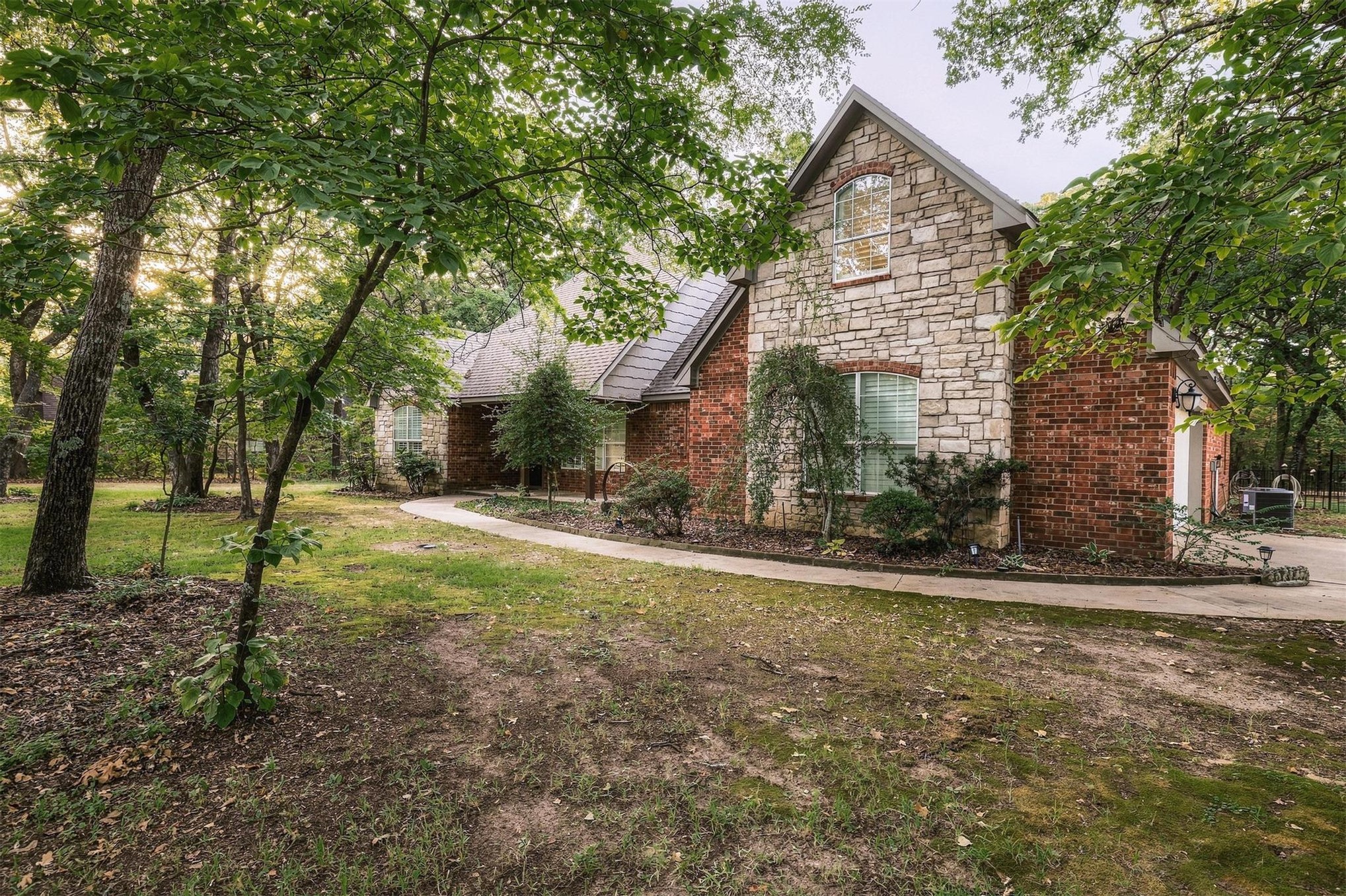 205 Thousand Oaks Cartwright OK 74731