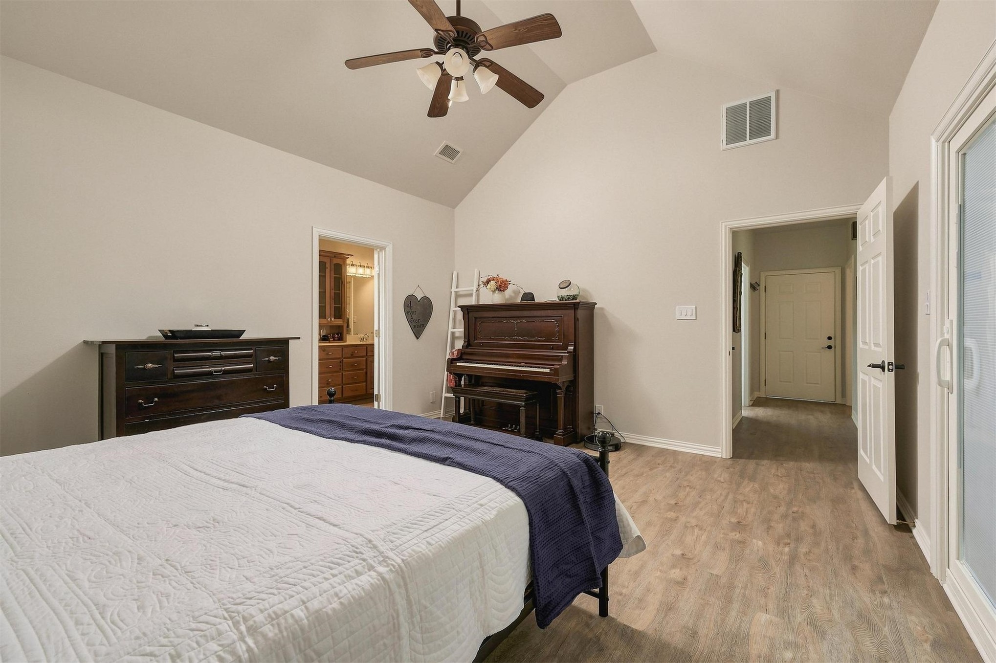 205 Thousand Oaks Cartwright OK 74731