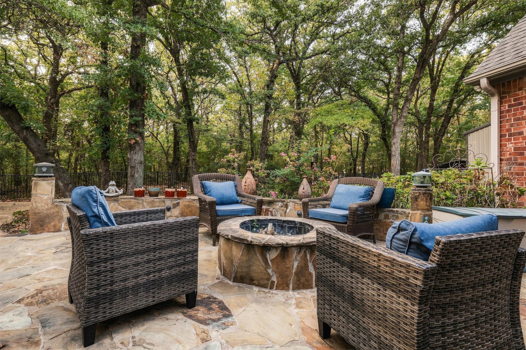 205 Thousand Oaks Cartwright OK 74731