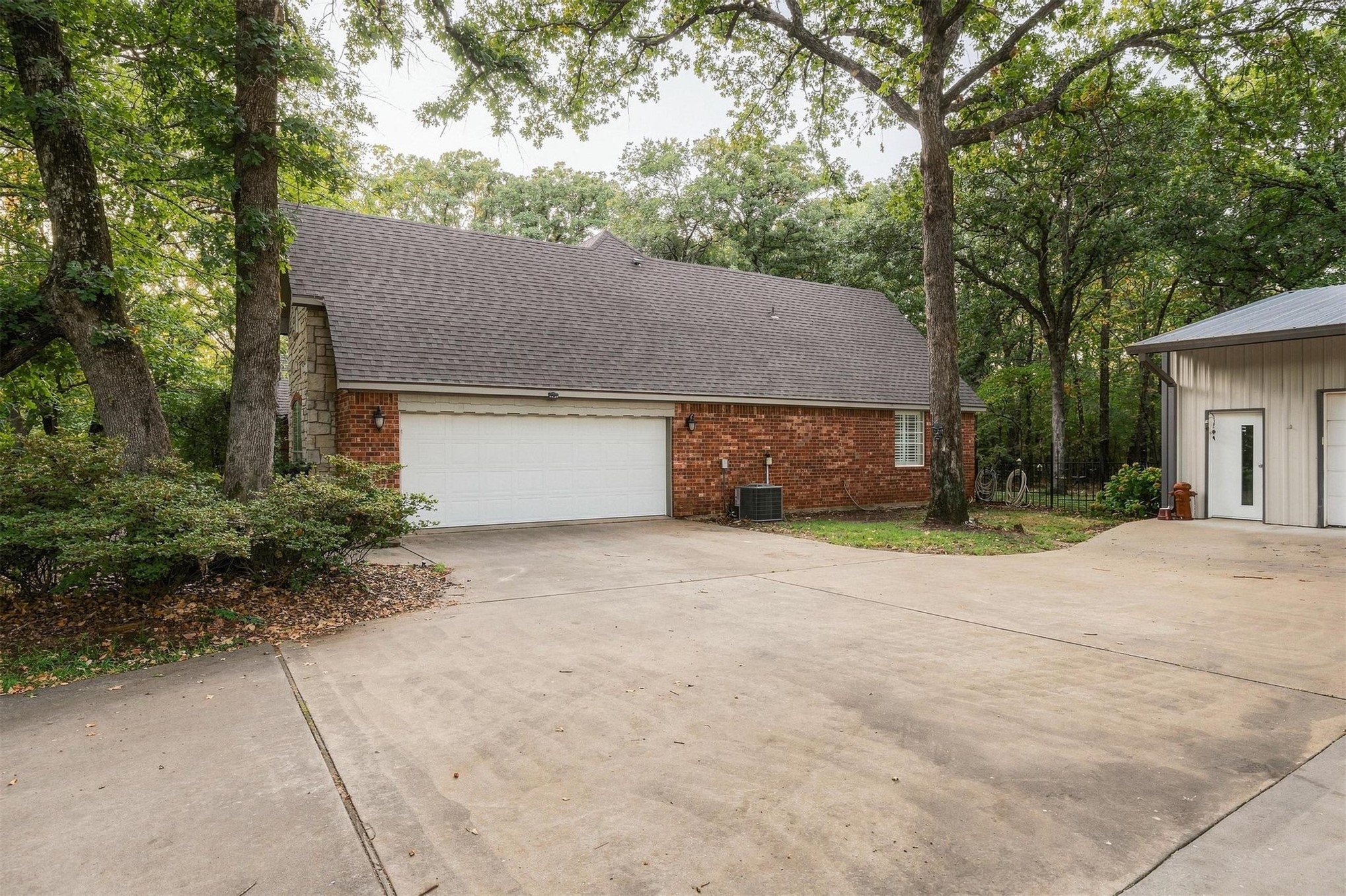 205 Thousand Oaks Cartwright OK 74731