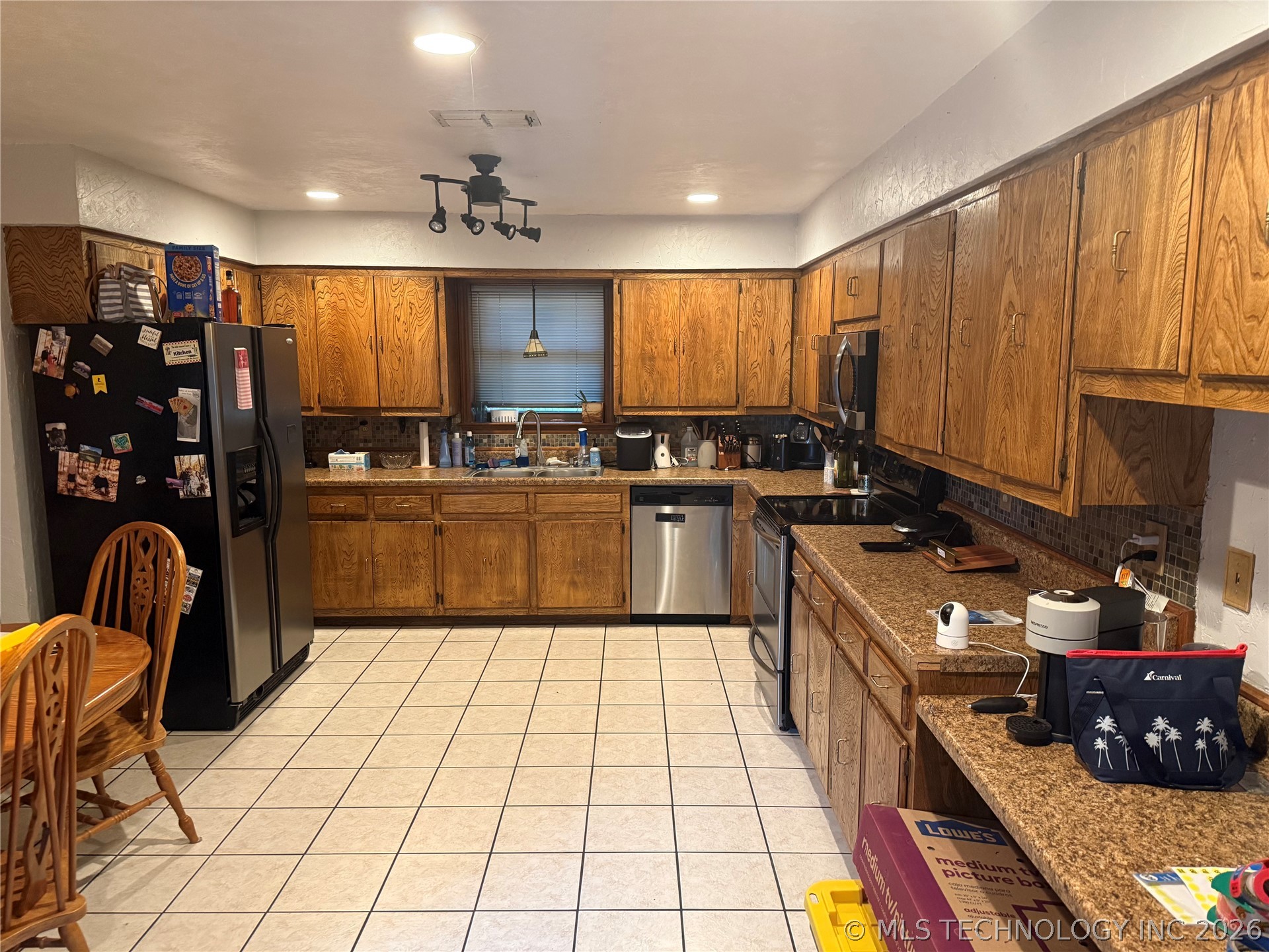 1919 Parkway Circle Durant OK 74701