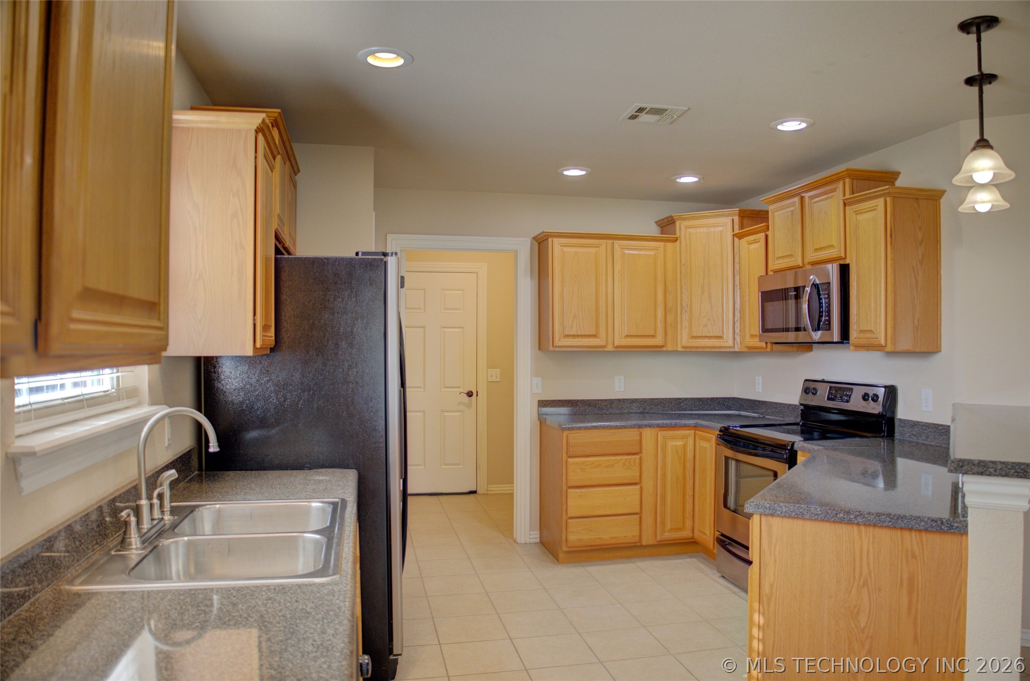 1920 Richmond Drive Bartlesville OK 74006