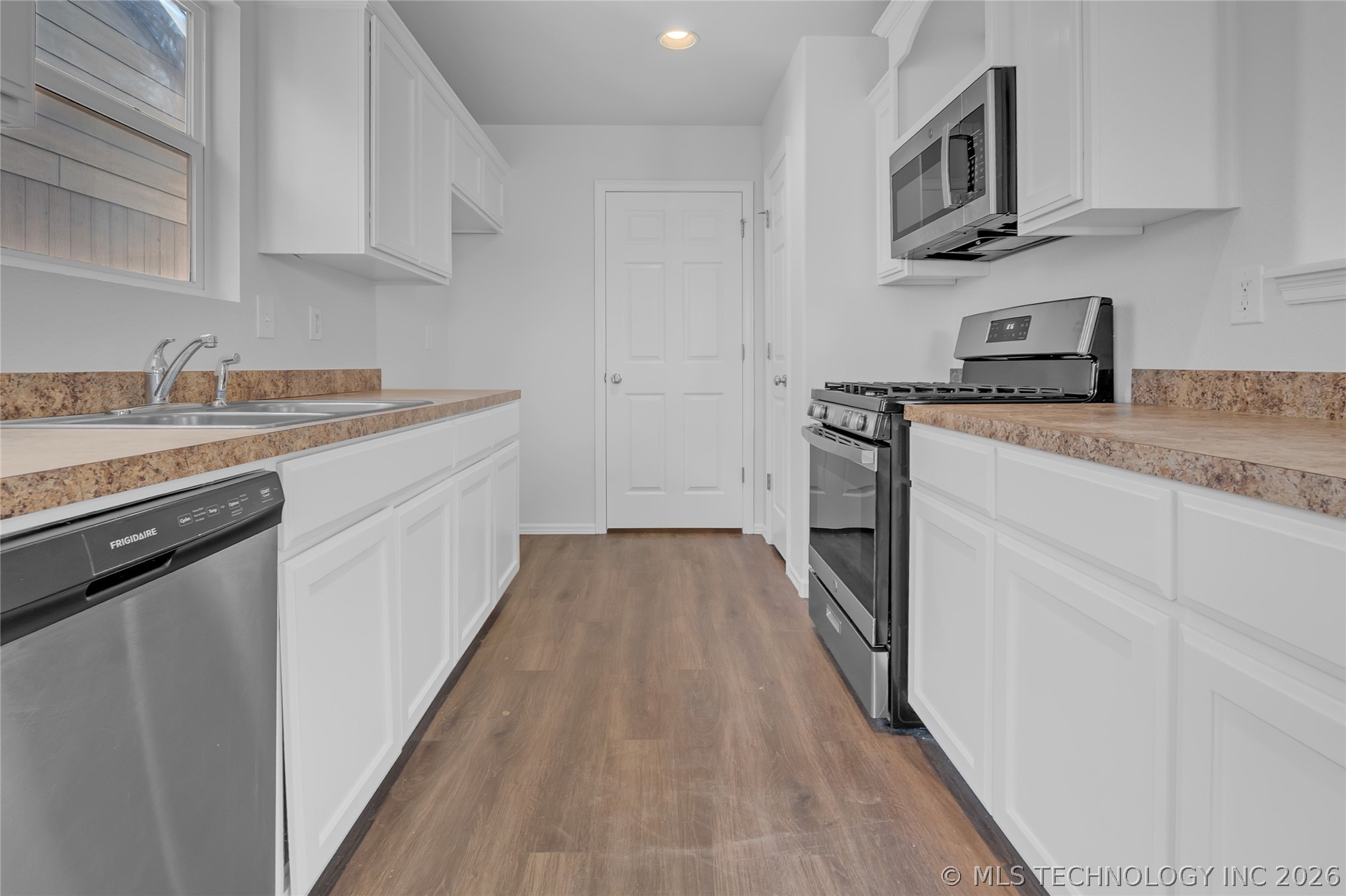 8653 E 160th Street S Bixby OK 74008