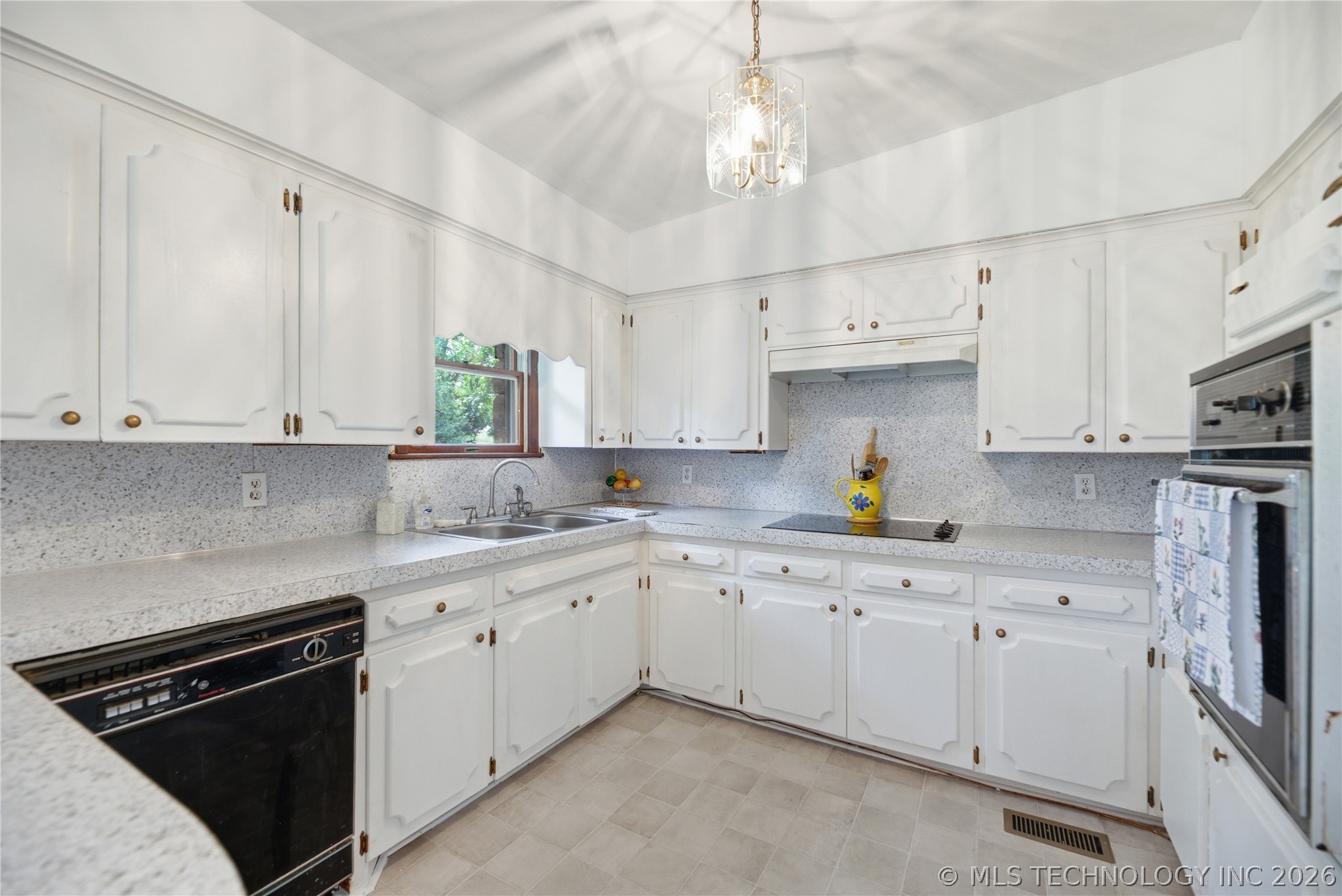 5641 S 369th Westavenue Mannford OK 74044