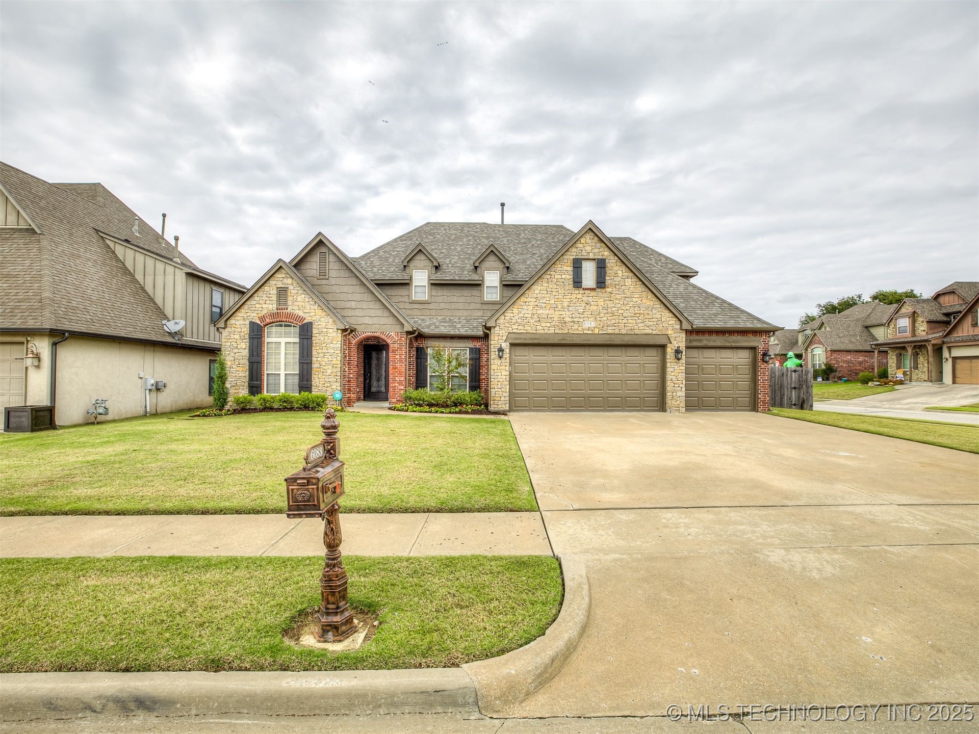 6083 E 143rd Place Bixby OK 74008