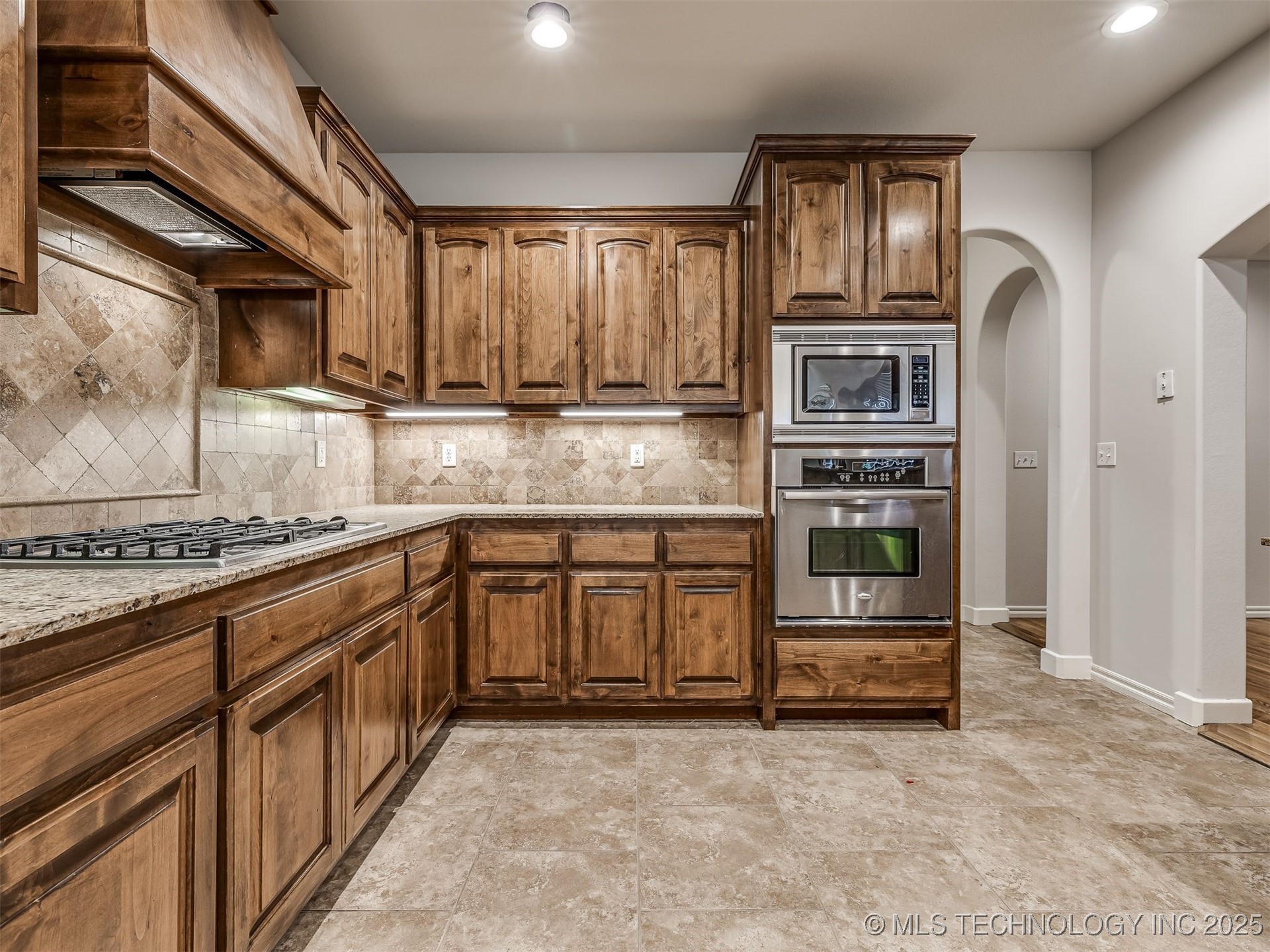 6083 E 143rd Place Bixby OK 74008