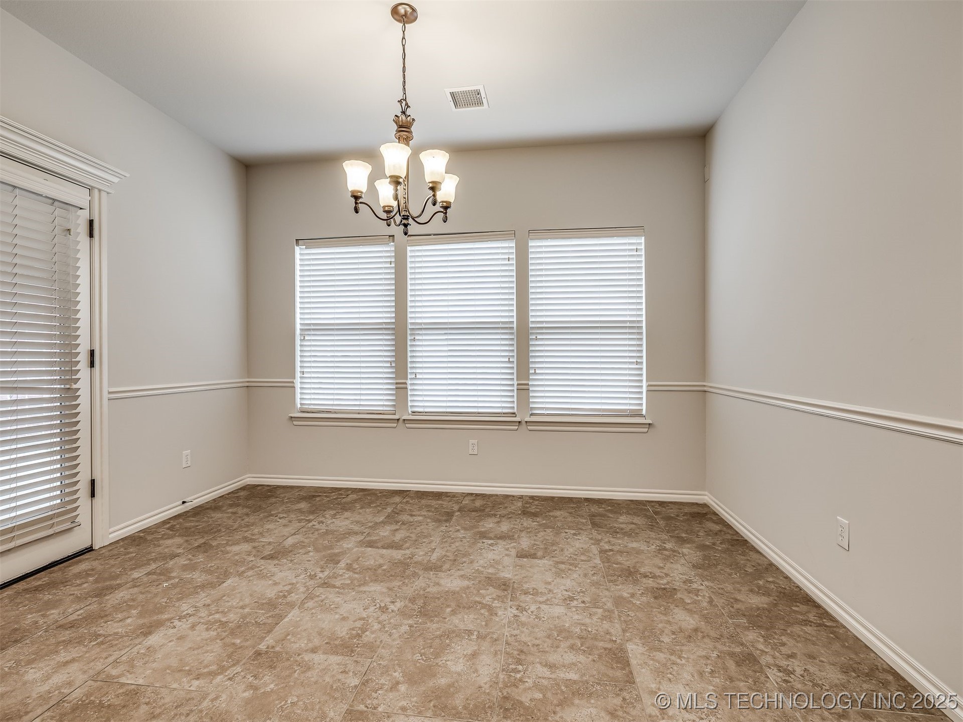 6083 E 143rd Place Bixby OK 74008