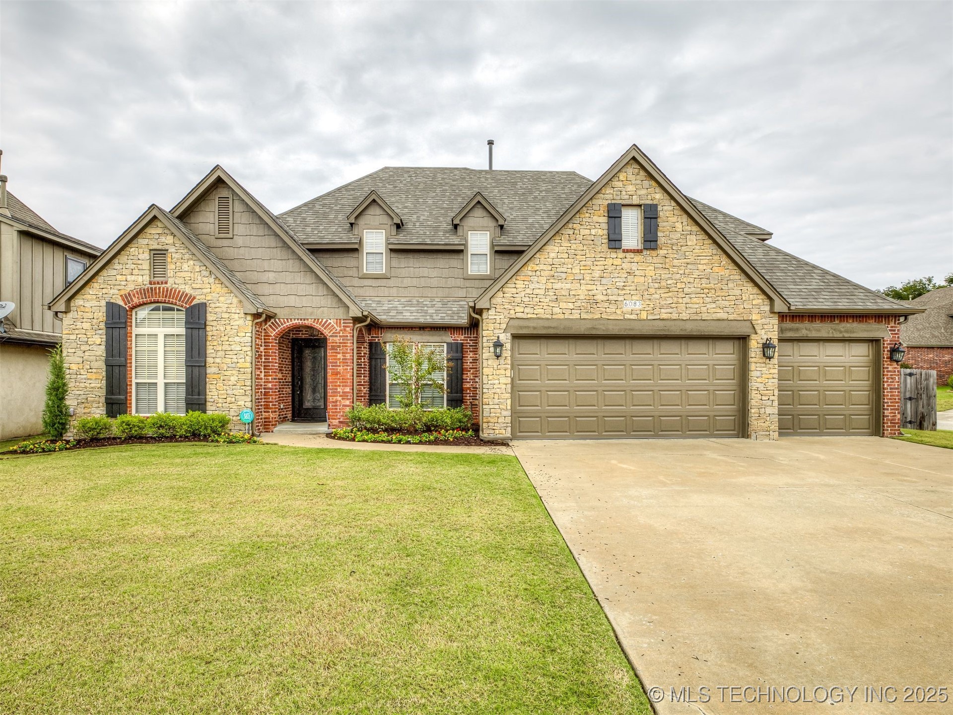 6083 E 143rd Place Bixby OK 74008
