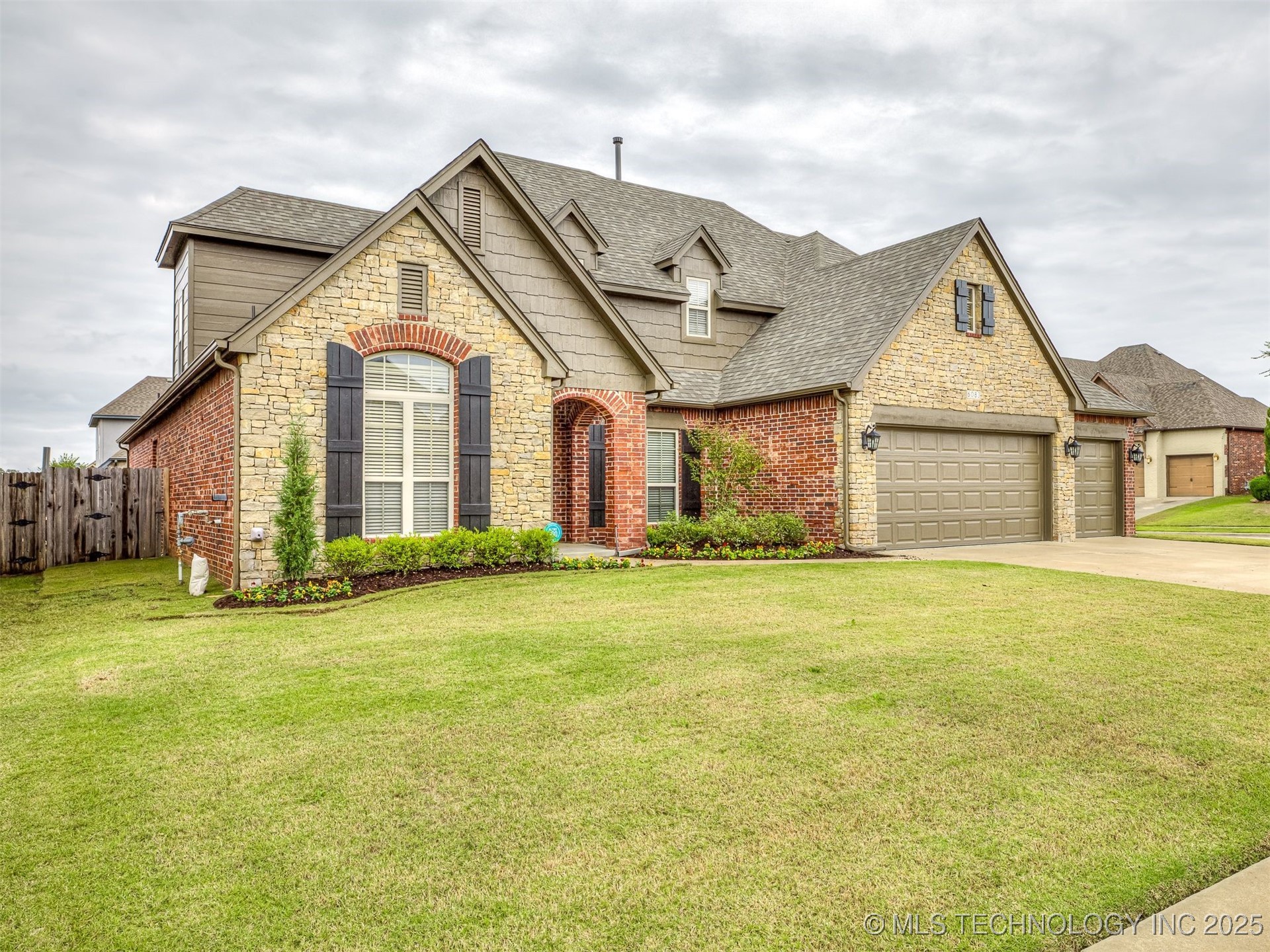 6083 E 143rd Place Bixby OK 74008