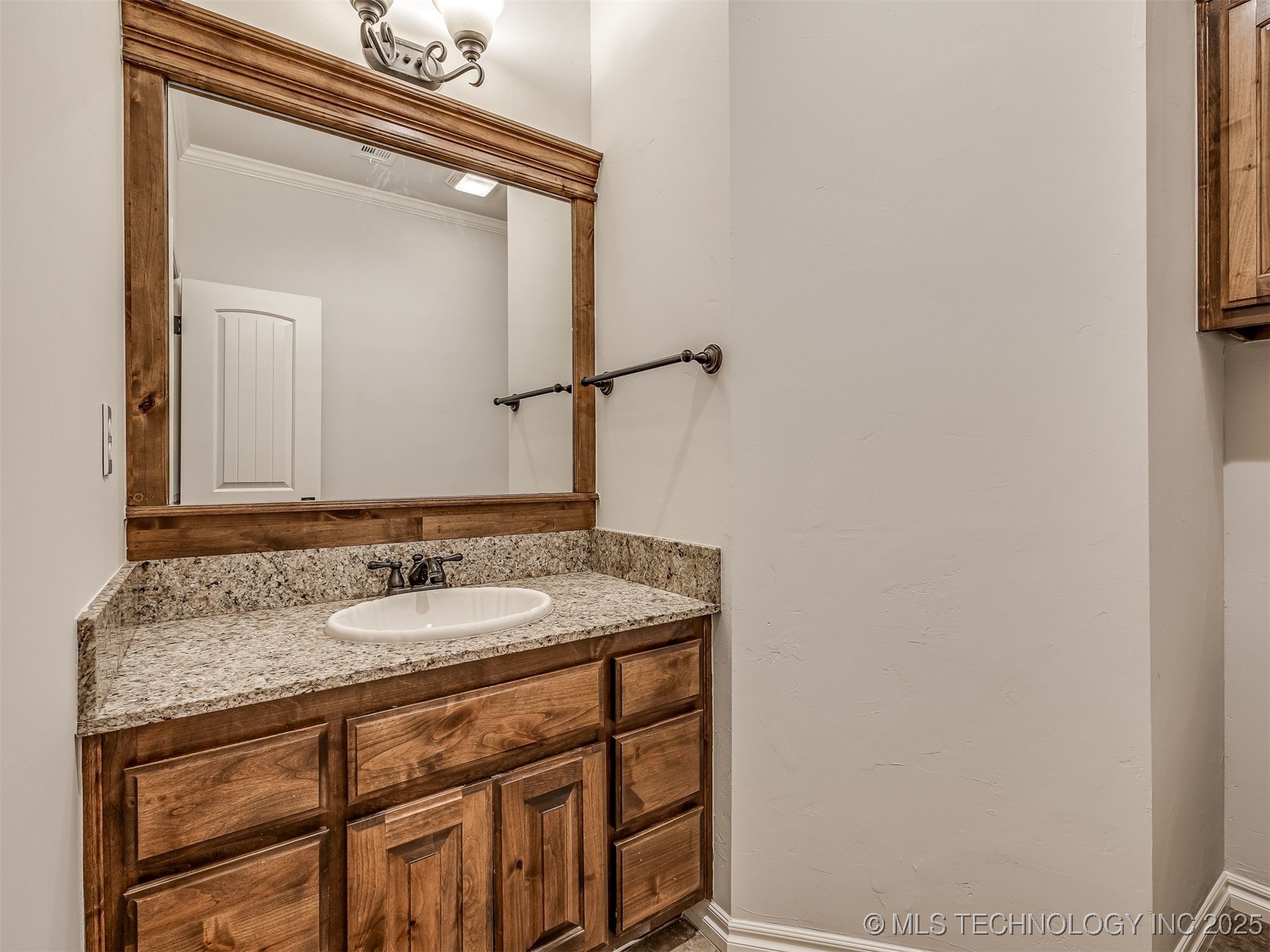 6083 E 143rd Place Bixby OK 74008