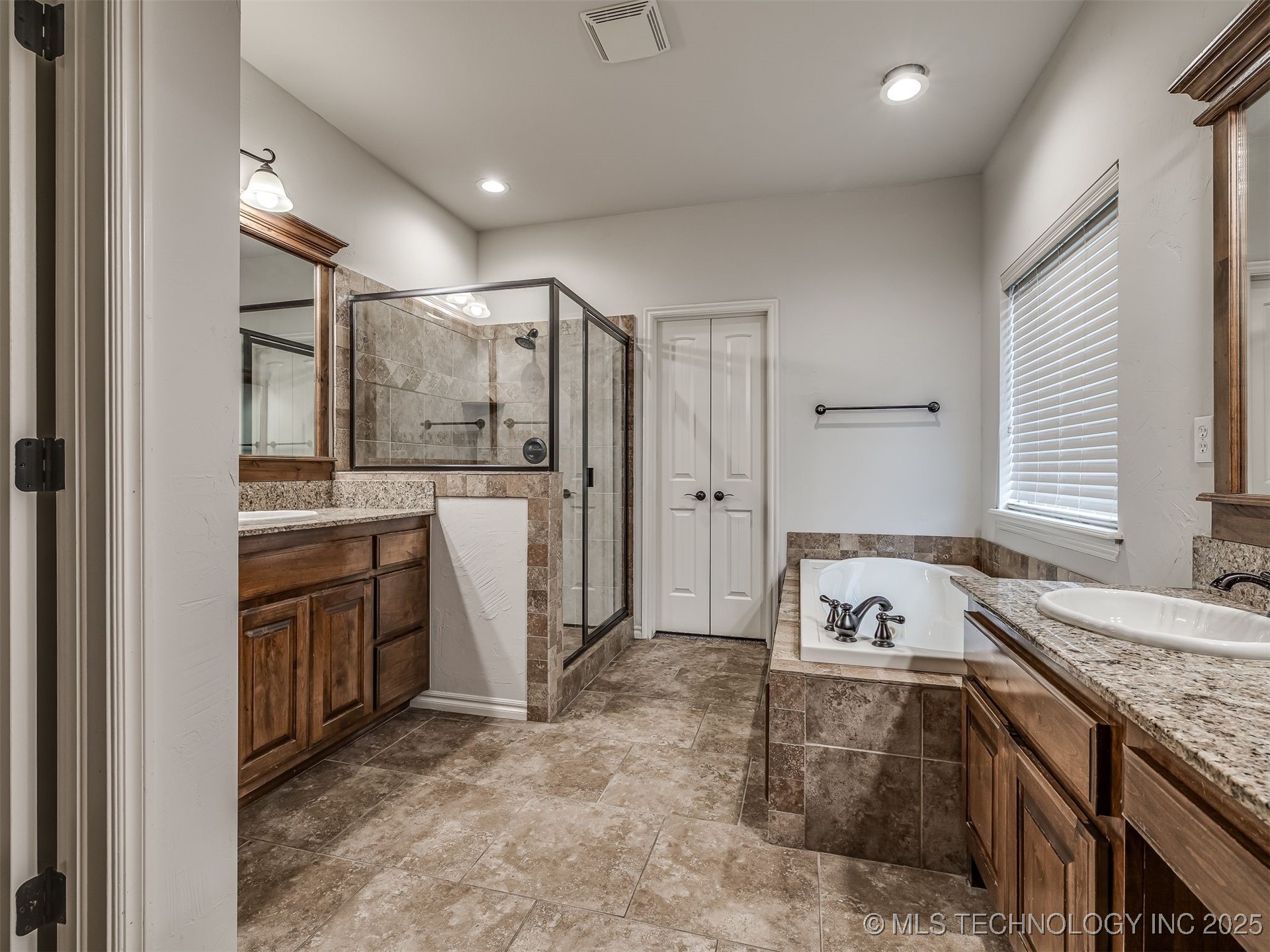 6083 E 143rd Place Bixby OK 74008