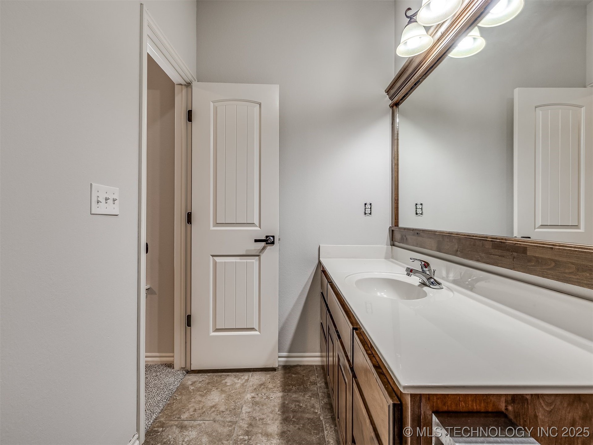6083 E 143rd Place Bixby OK 74008