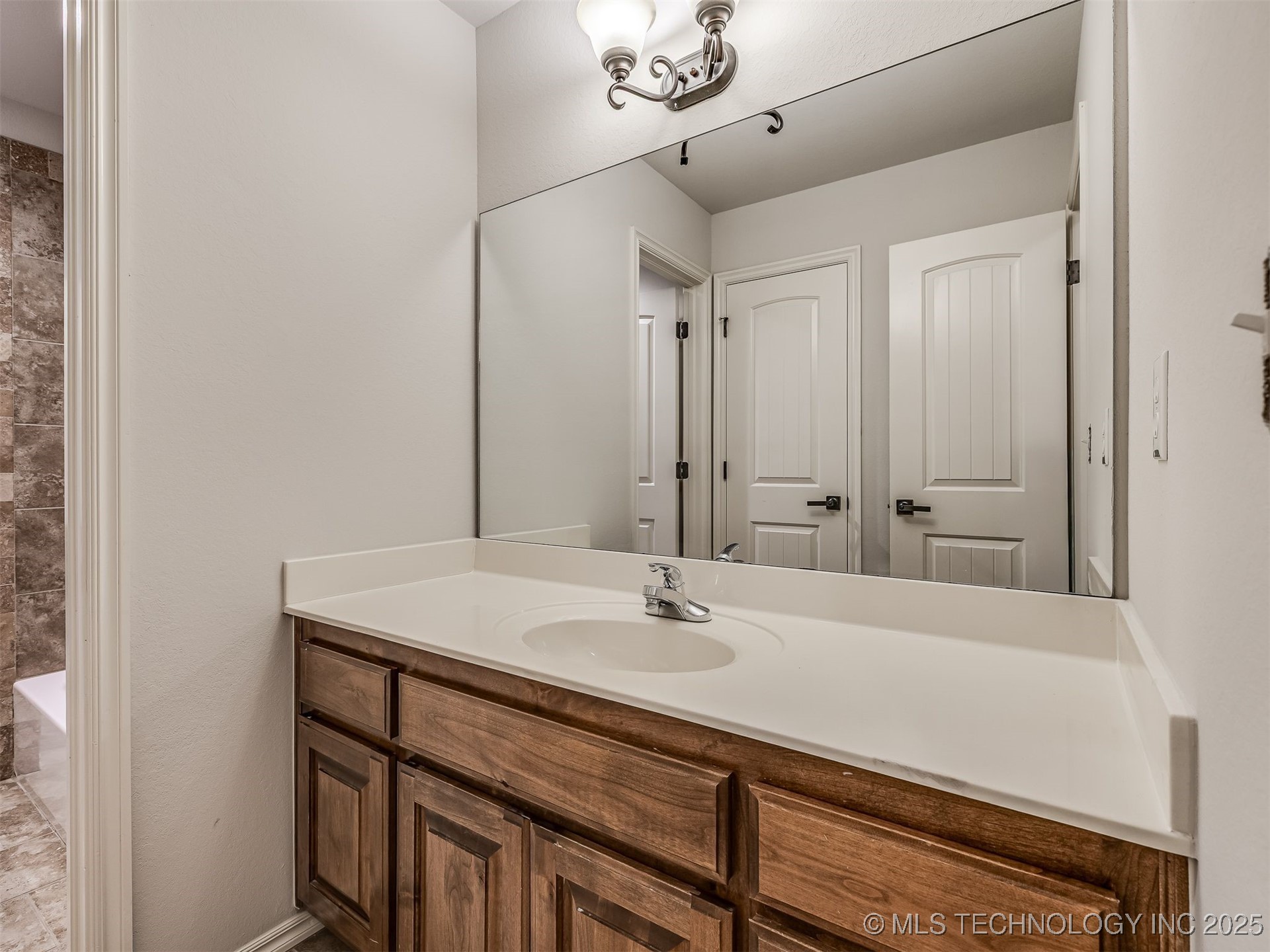 6083 E 143rd Place Bixby OK 74008