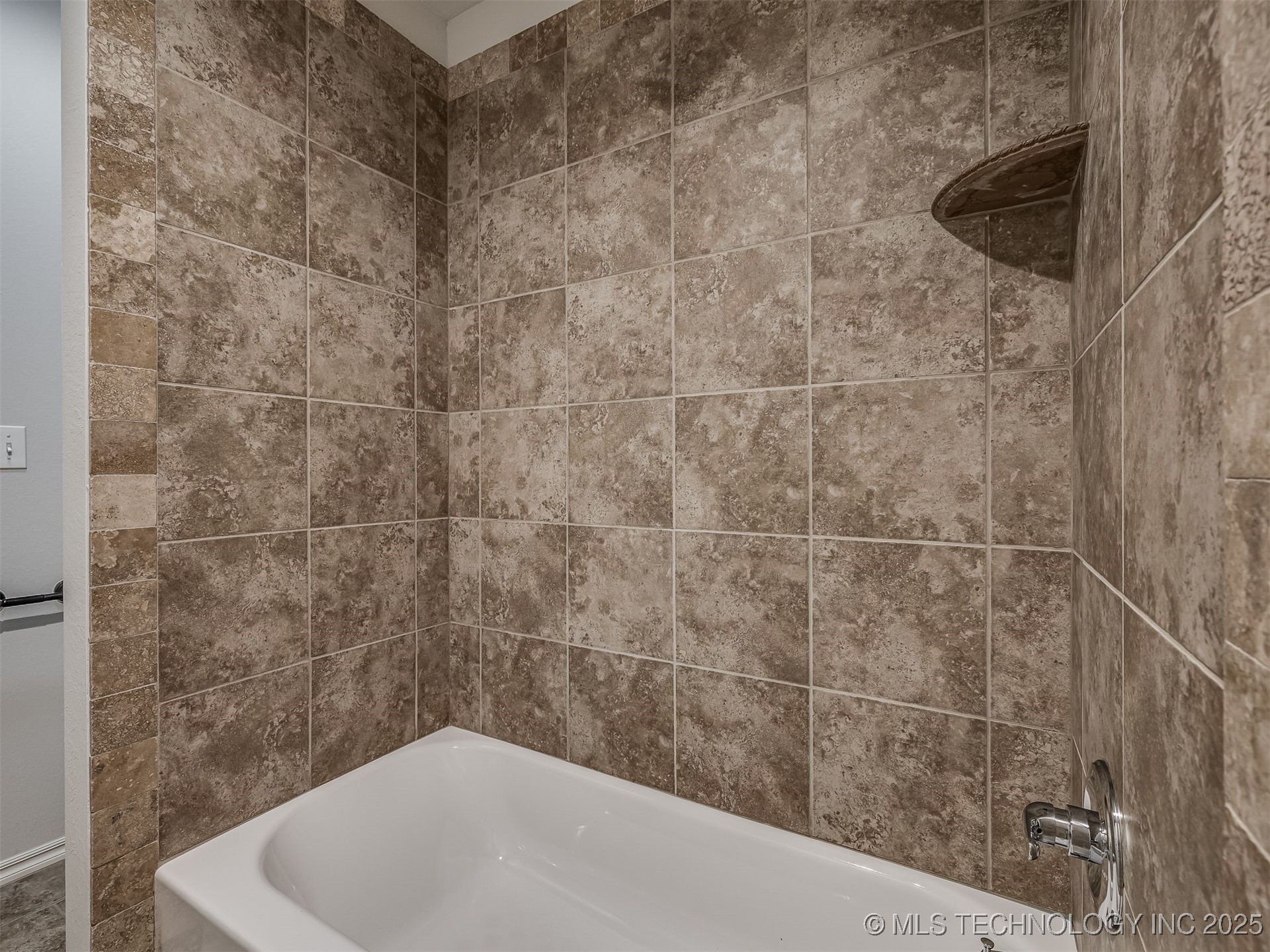 6083 E 143rd Place Bixby OK 74008
