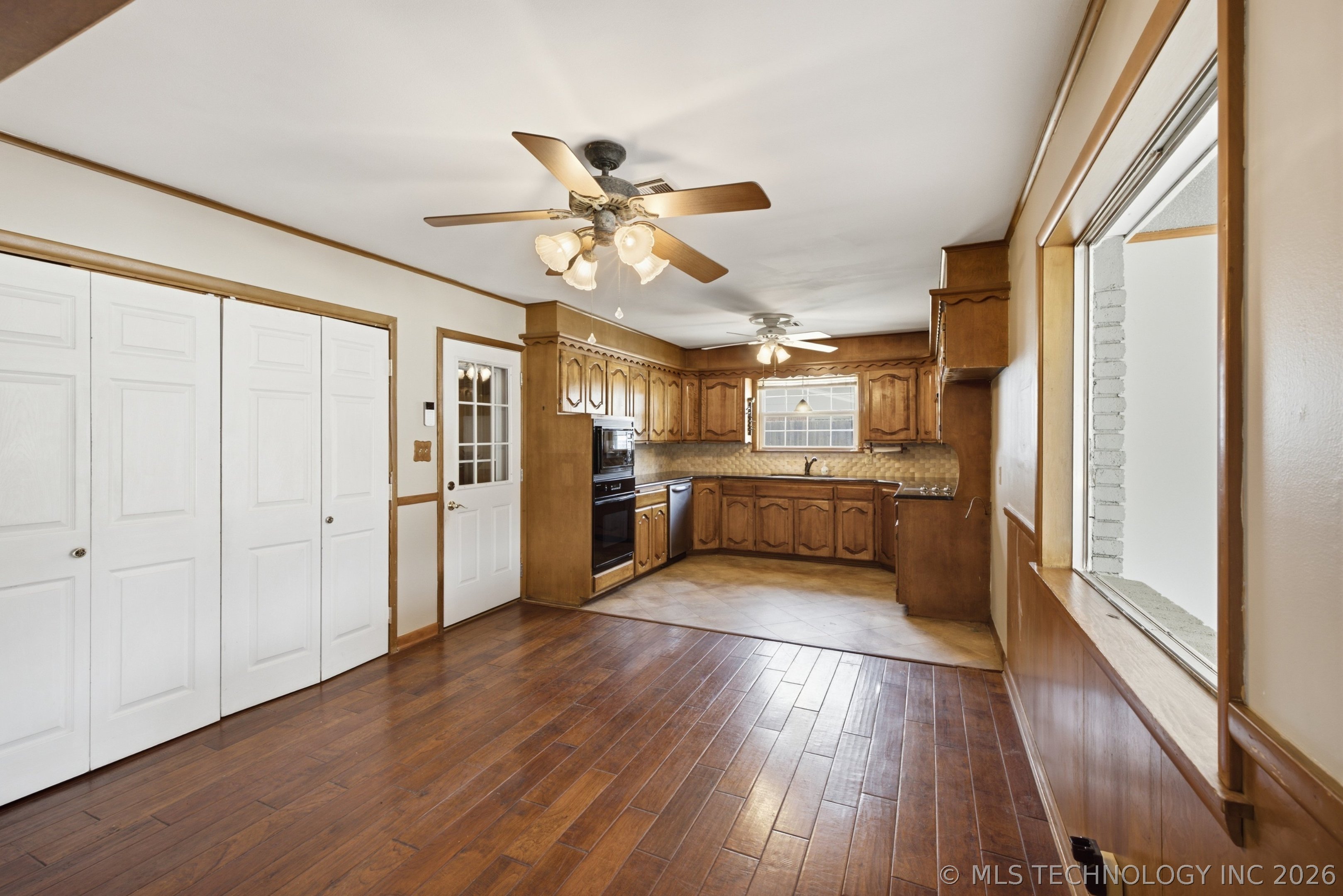 1281 S 103rd East Avenue Tulsa OK 74128