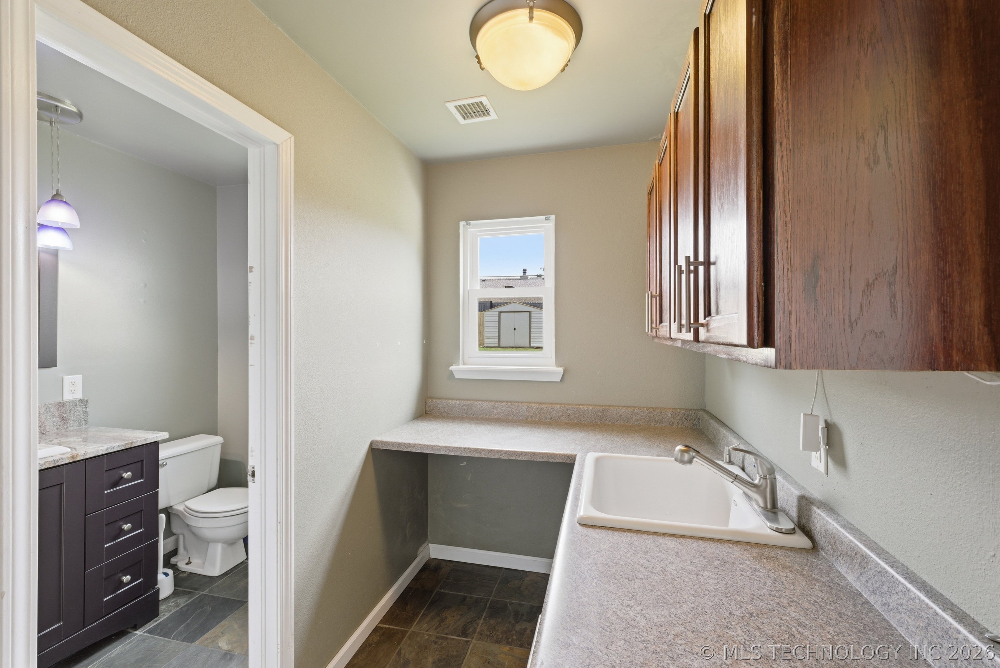 4901 S Narcissus Avenue Broken Arrow OK 74011