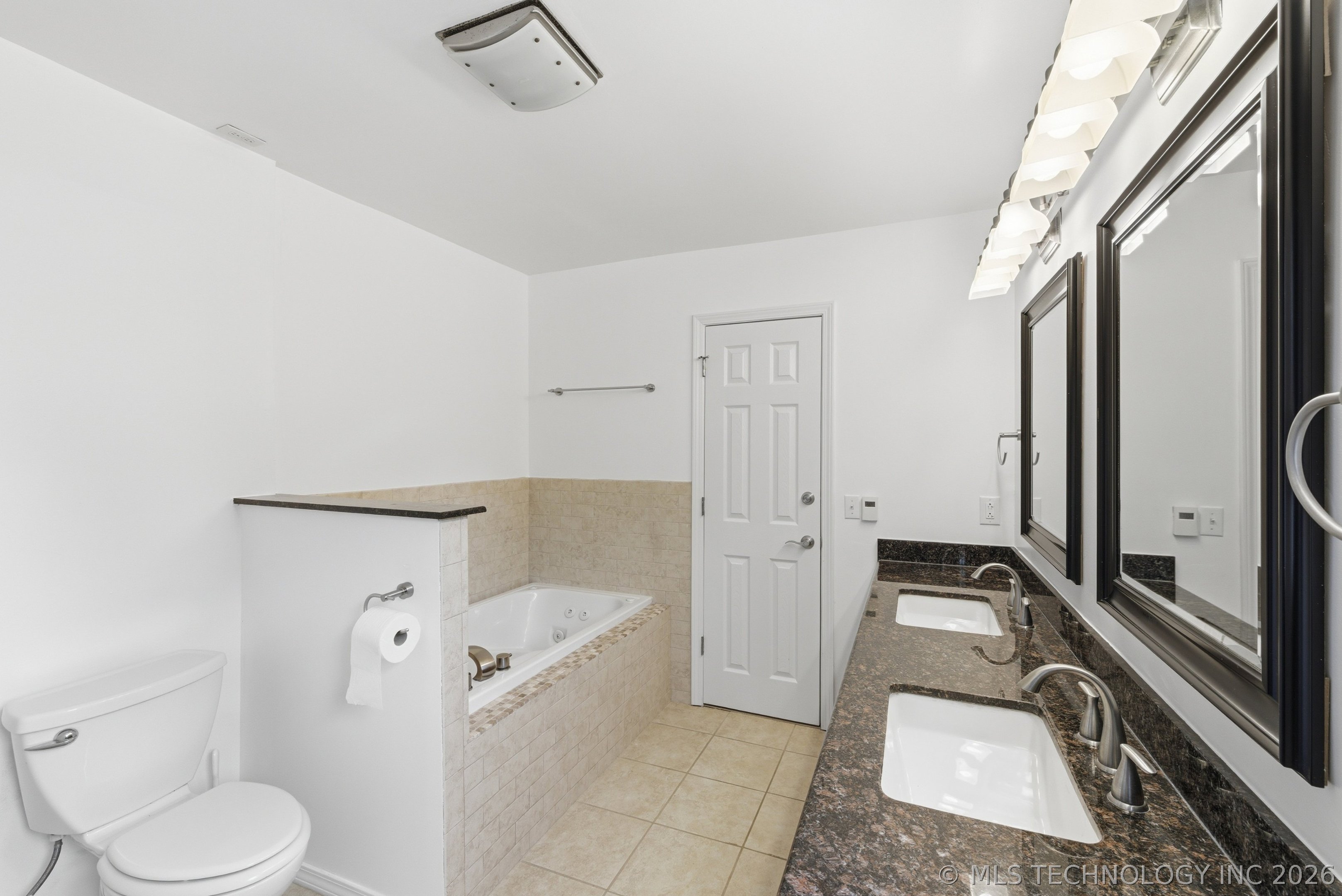 4901 S Narcissus Avenue Broken Arrow OK 74011