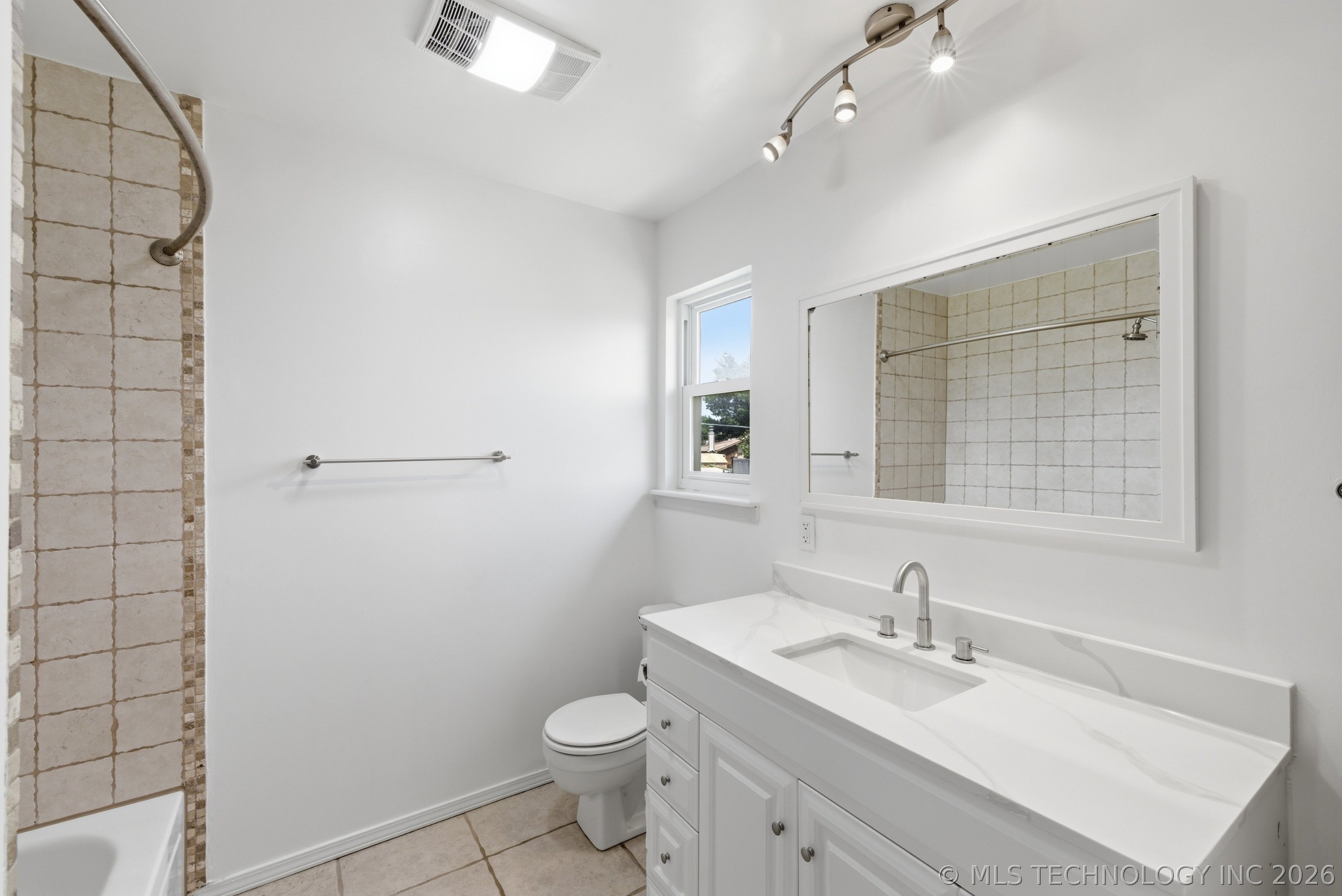 4901 S Narcissus Avenue Broken Arrow OK 74011