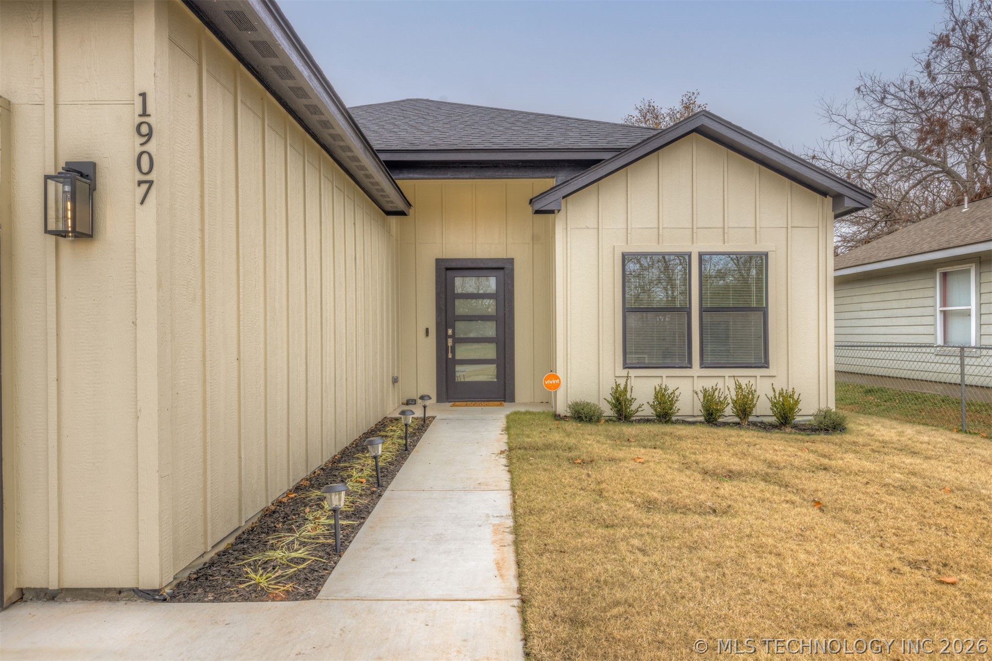 1907 E 27th Street N Tulsa OK 74110