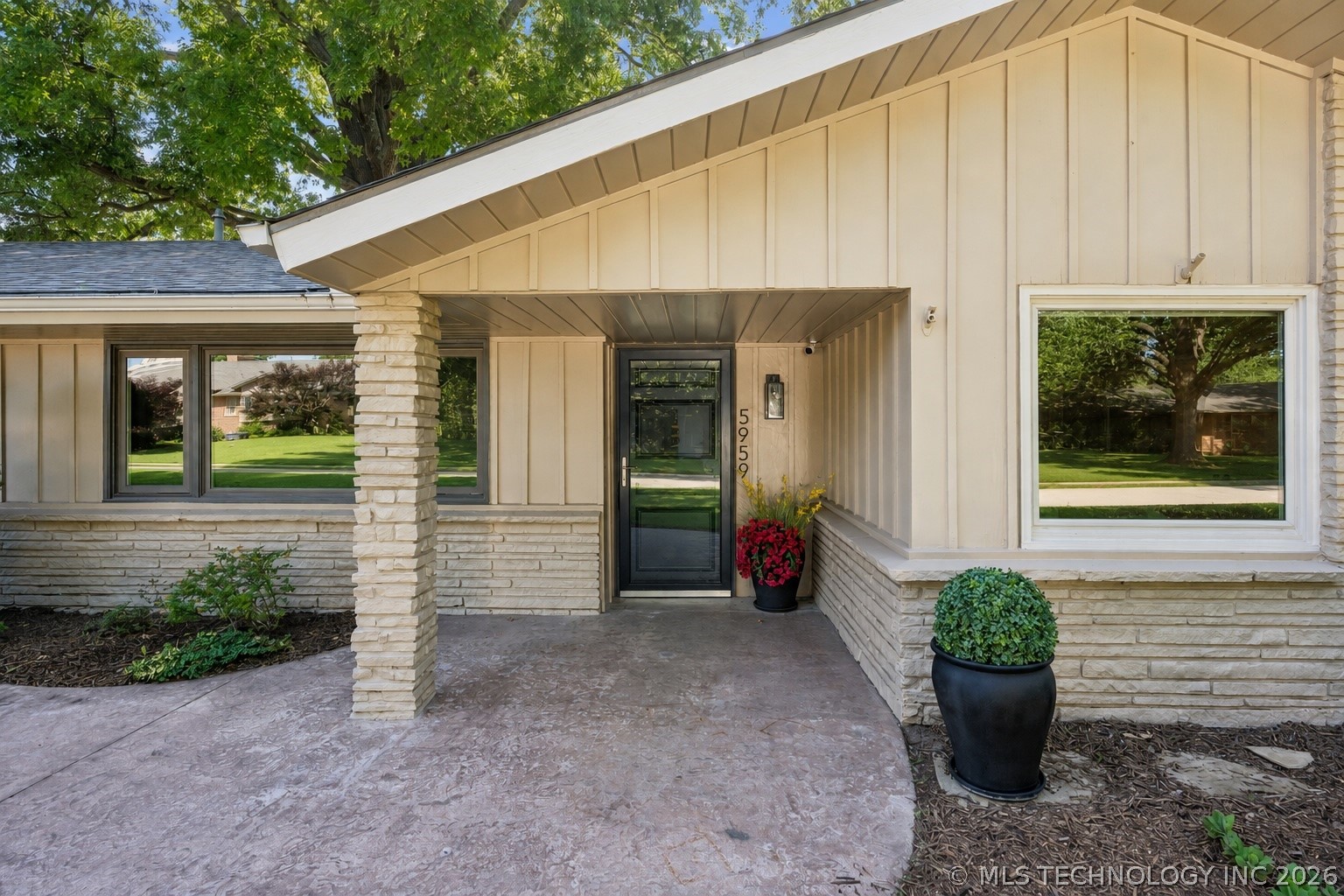 5959 Birmingham S Avenue Tulsa OK 74105