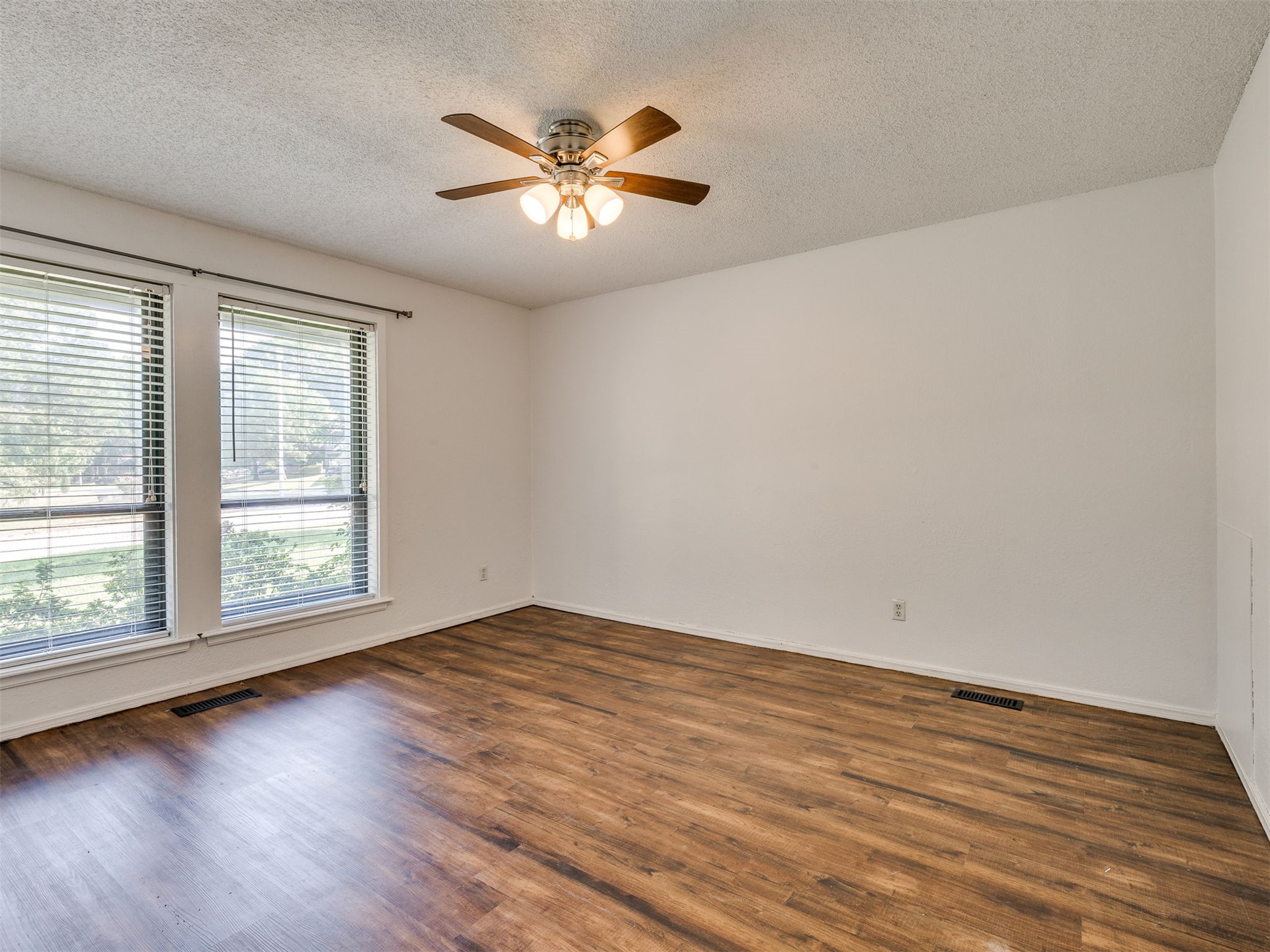 4236 E 84th Street Tulsa OK 74137