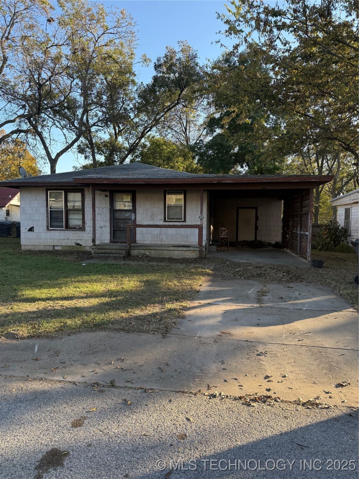 616 8th SE Ardmore OK 73401