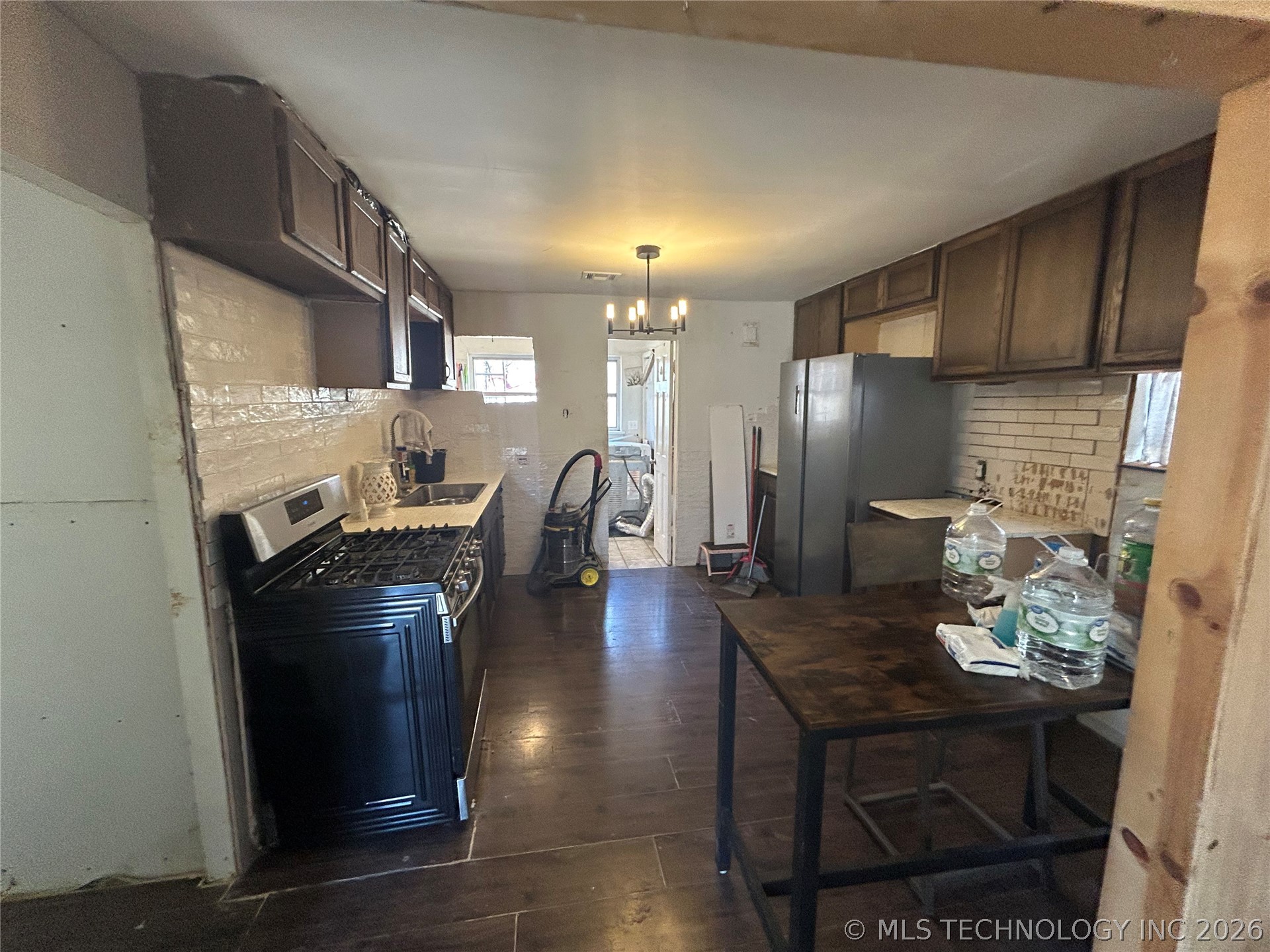 308 N Rowe Pryor OK 74361