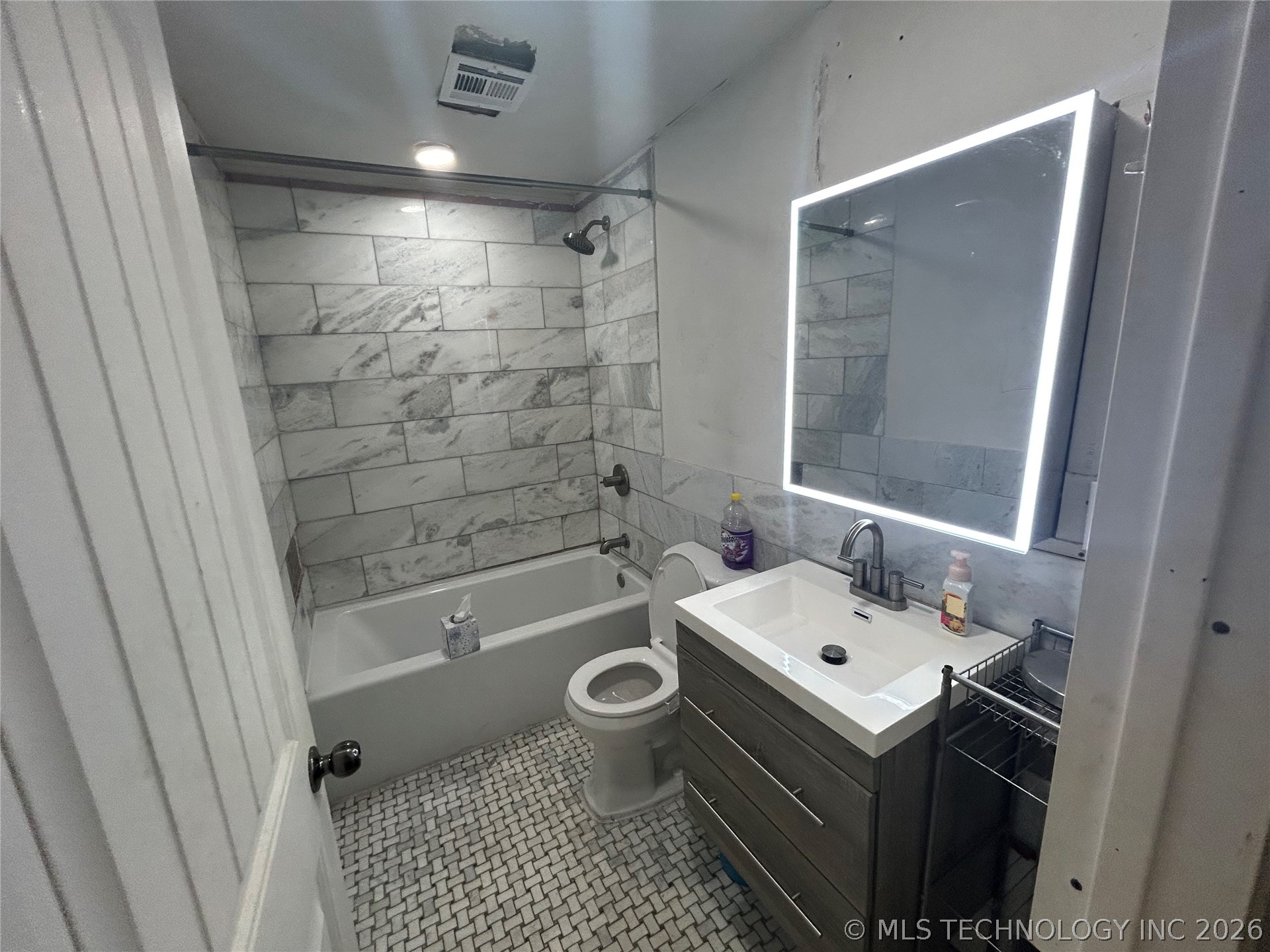 308 N Rowe Pryor OK 74361
