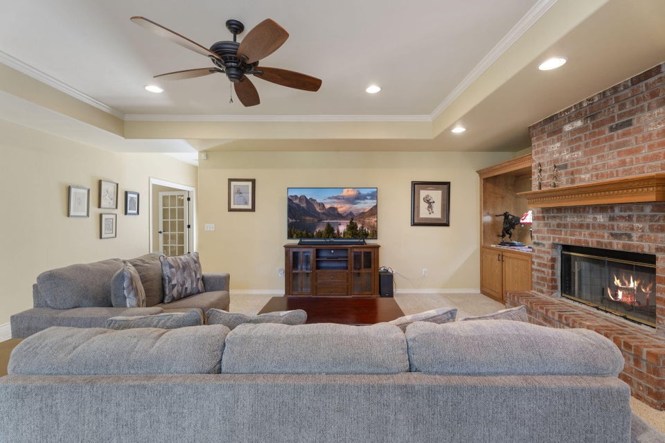 34323 S Coves Drive Afton OK 74331