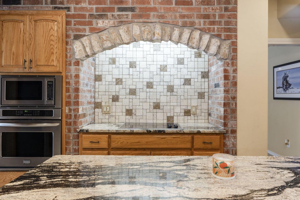 34323 S Coves Drive Afton OK 74331