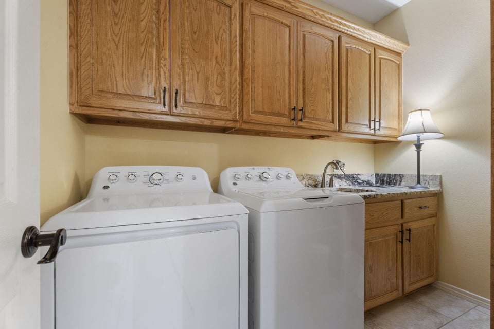 34323 S Coves Drive Afton OK 74331
