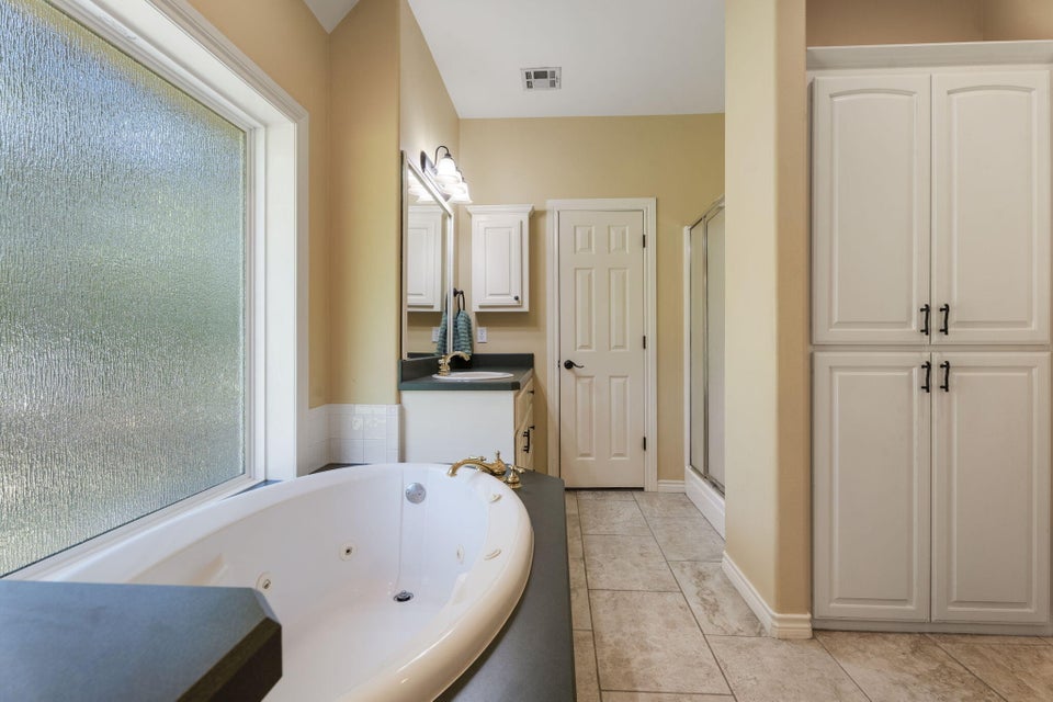 34323 S Coves Drive Afton OK 74331