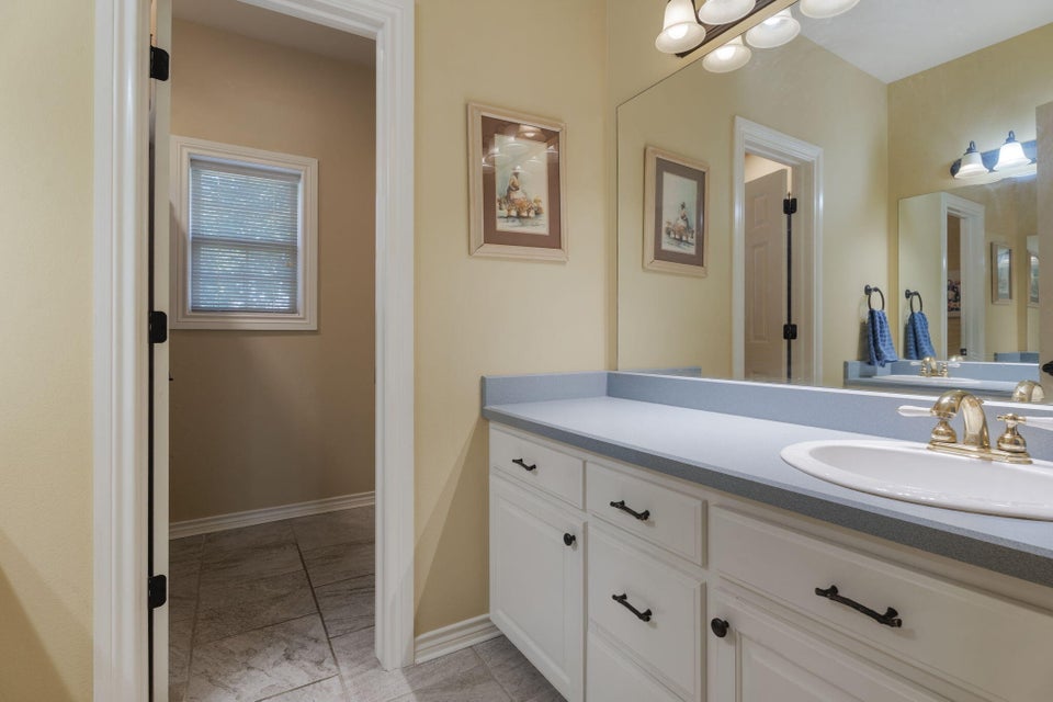 34323 S Coves Drive Afton OK 74331
