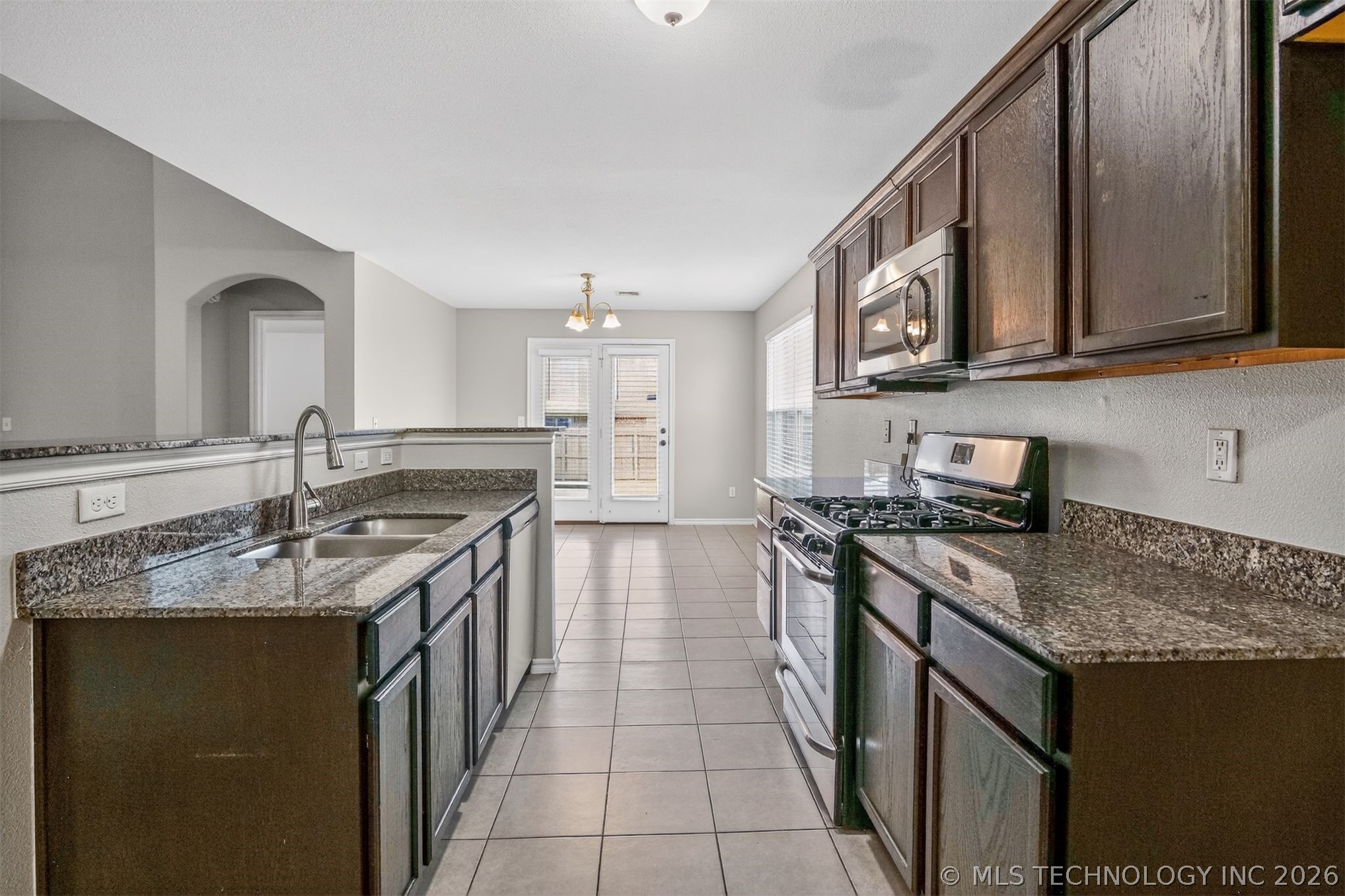 4220 S 132nd East Avenue Broken Arrow OK 74134