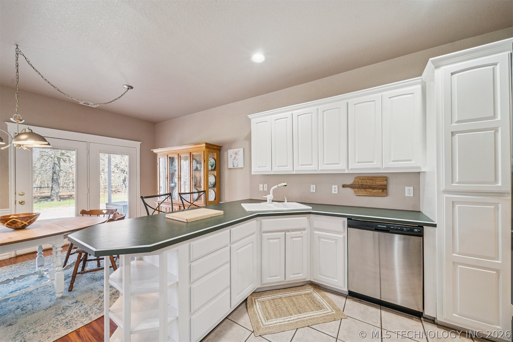 10613 Burton Lane Skiatook OK 74070