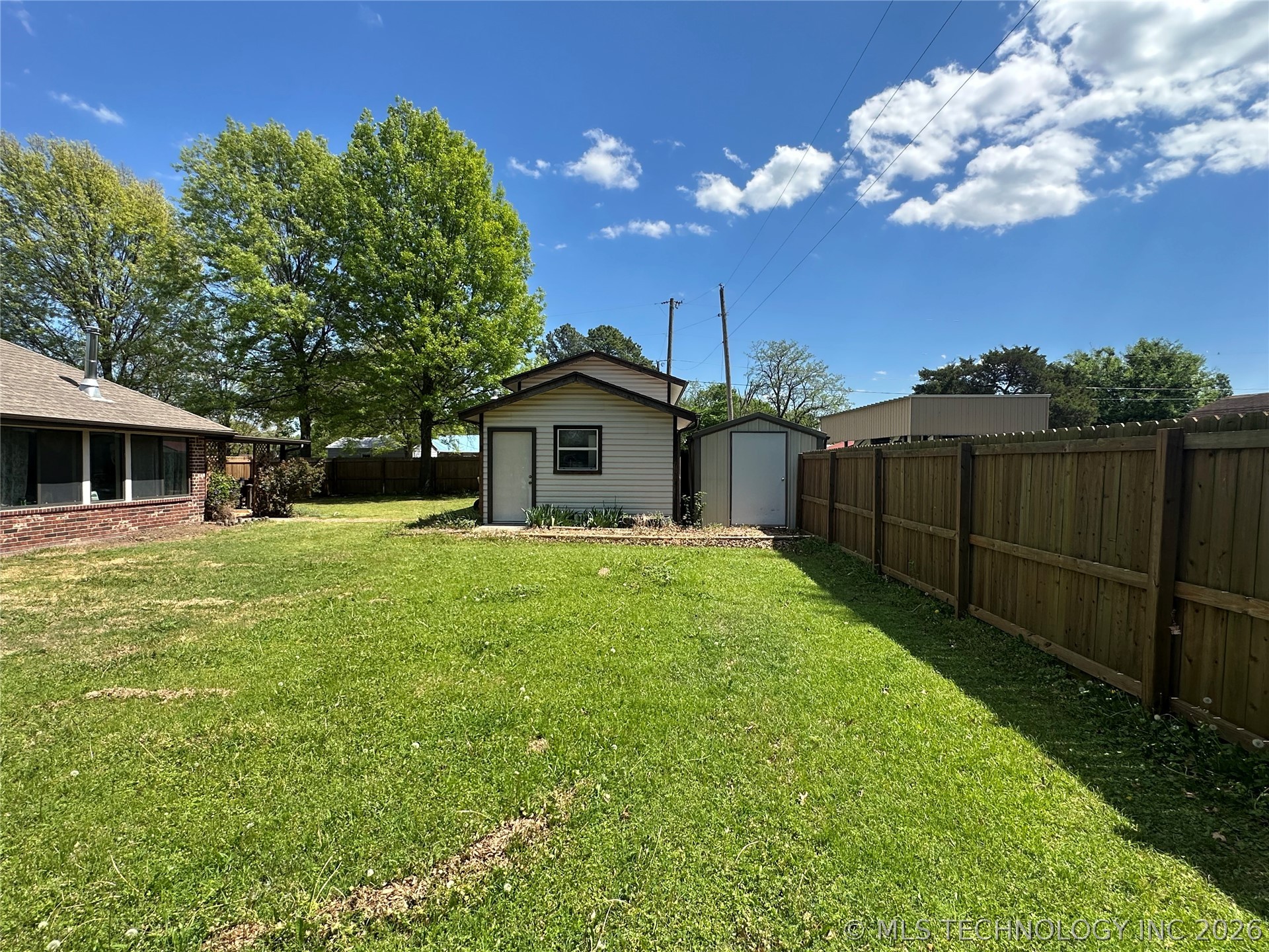 908 Linn Avenue Wagoner OK 74467