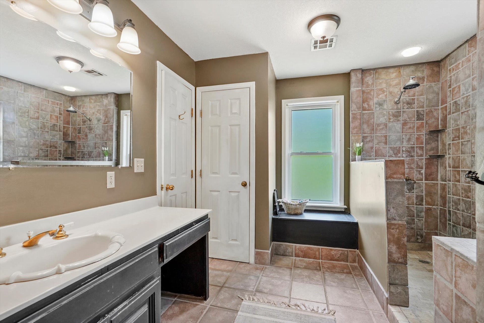 3316 E 88th Street Tulsa OK 74137