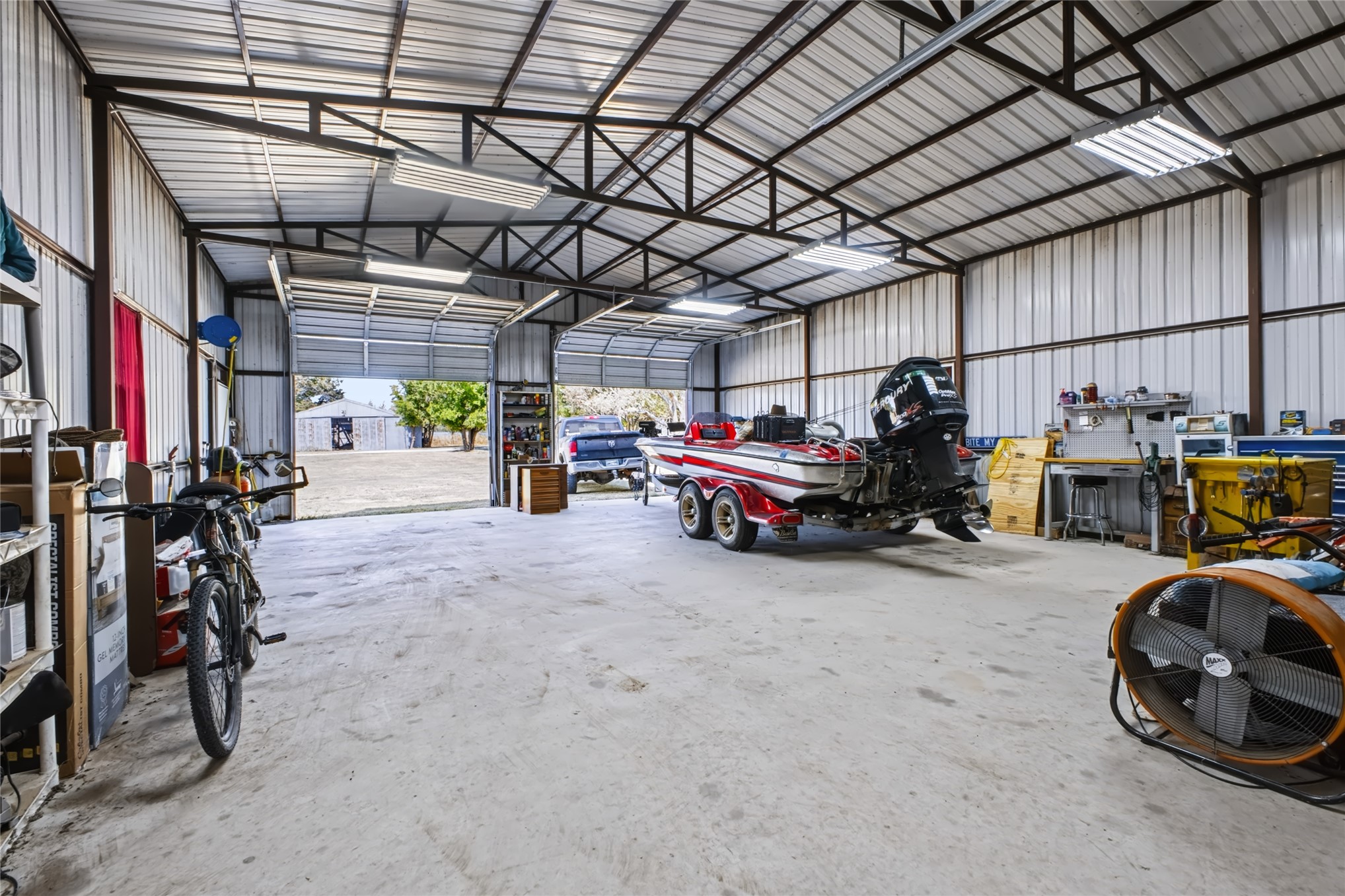 7451 E 135 Road Holdenville OK 74848