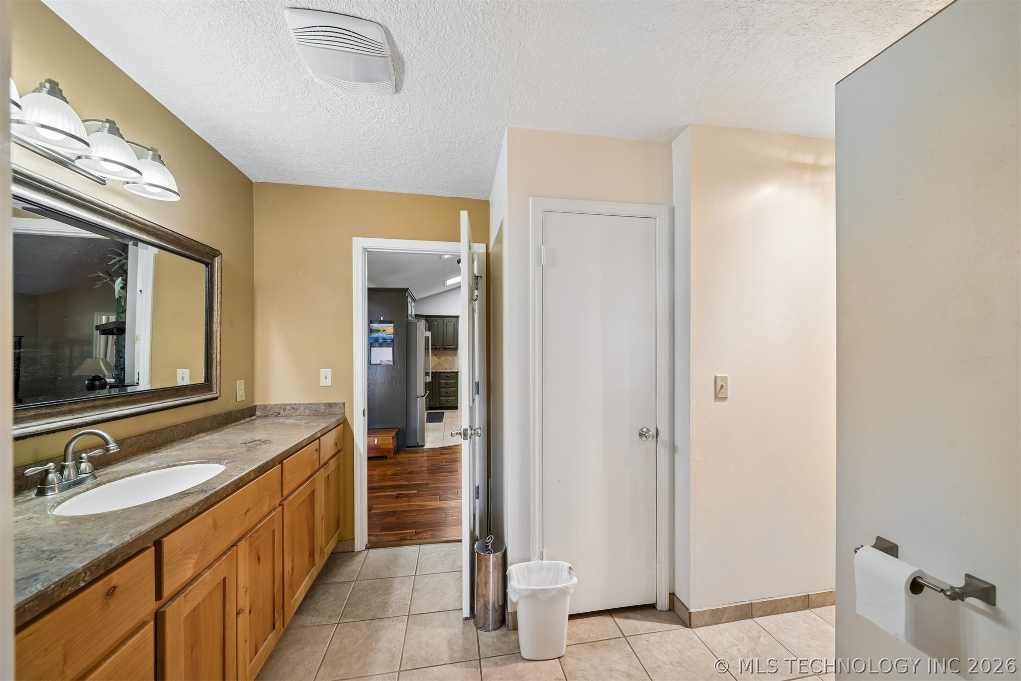 25100 S 610 Grove OK 74344