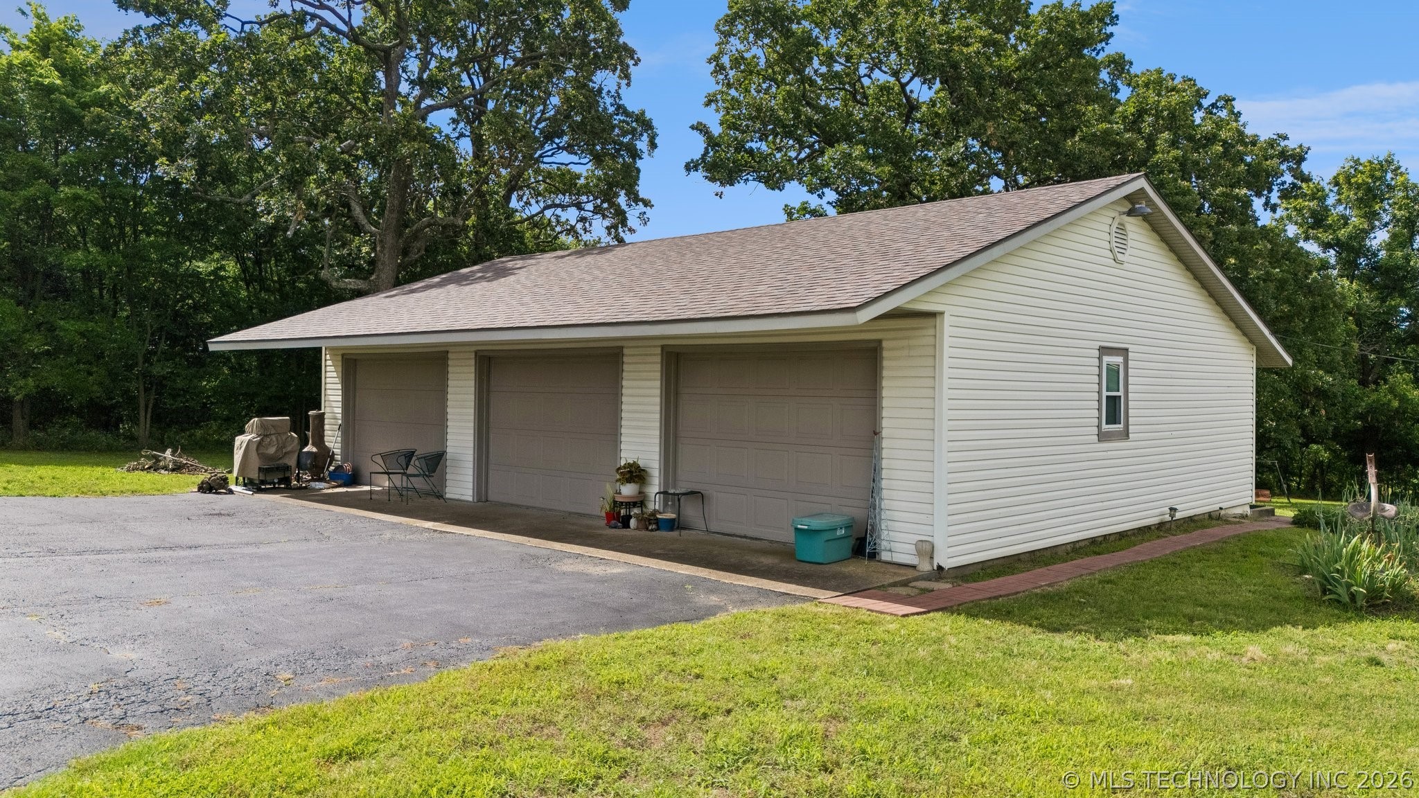 25100 S 610 Grove OK 74344