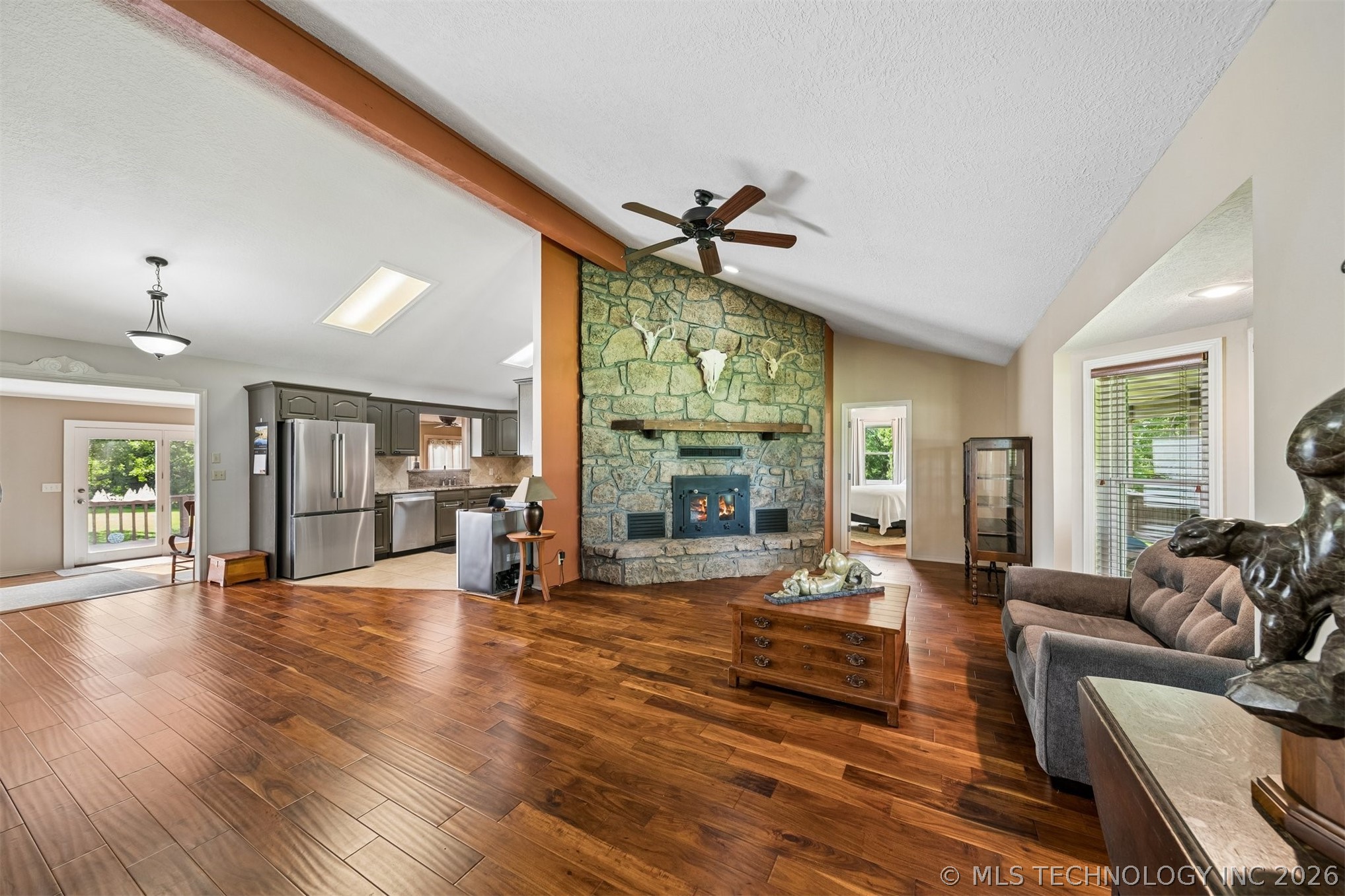 25100 S 610 Grove OK 74344