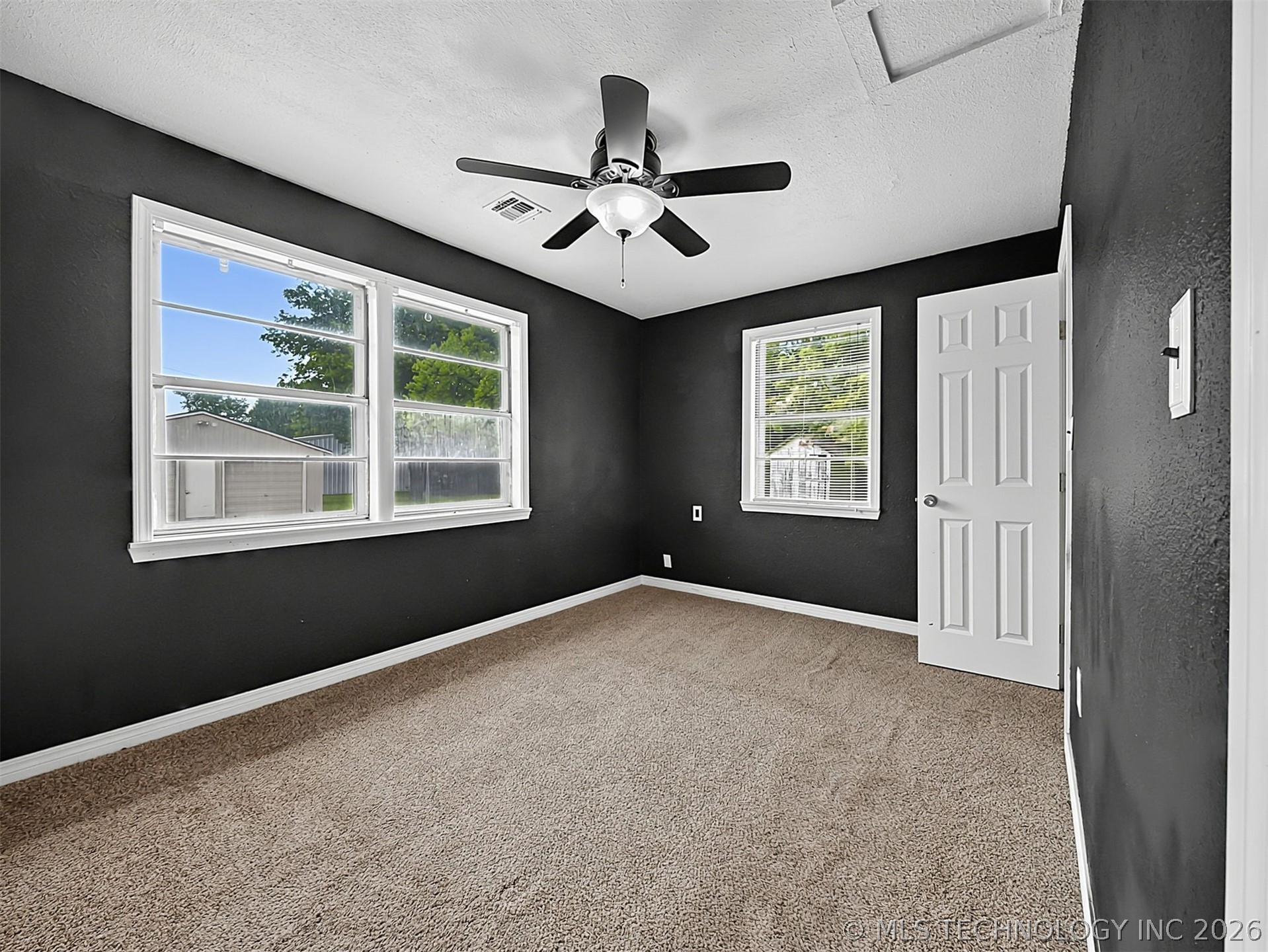 115 N Pine Street Oologah OK 74053