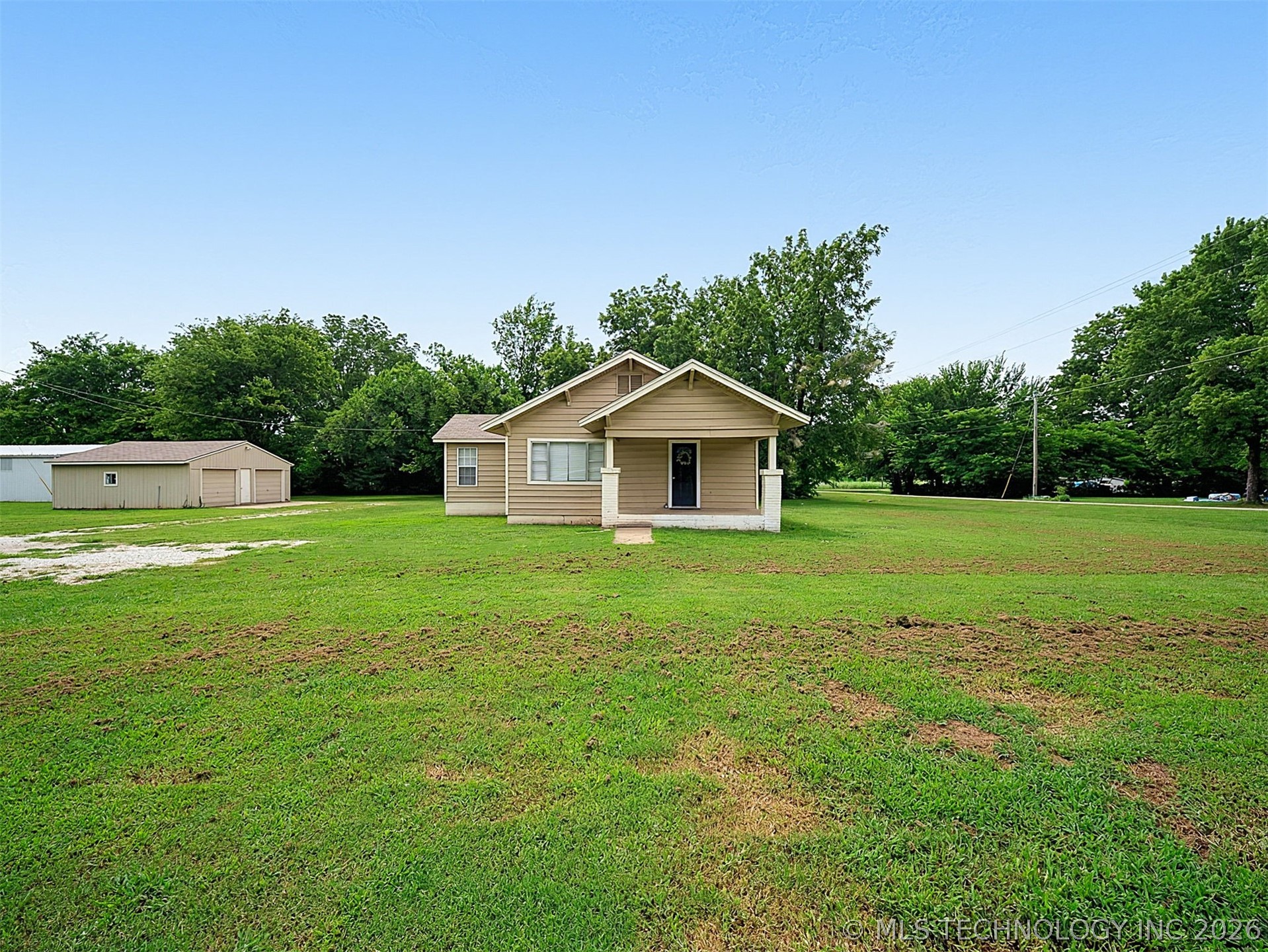 115 N Pine Street Oologah OK 74053