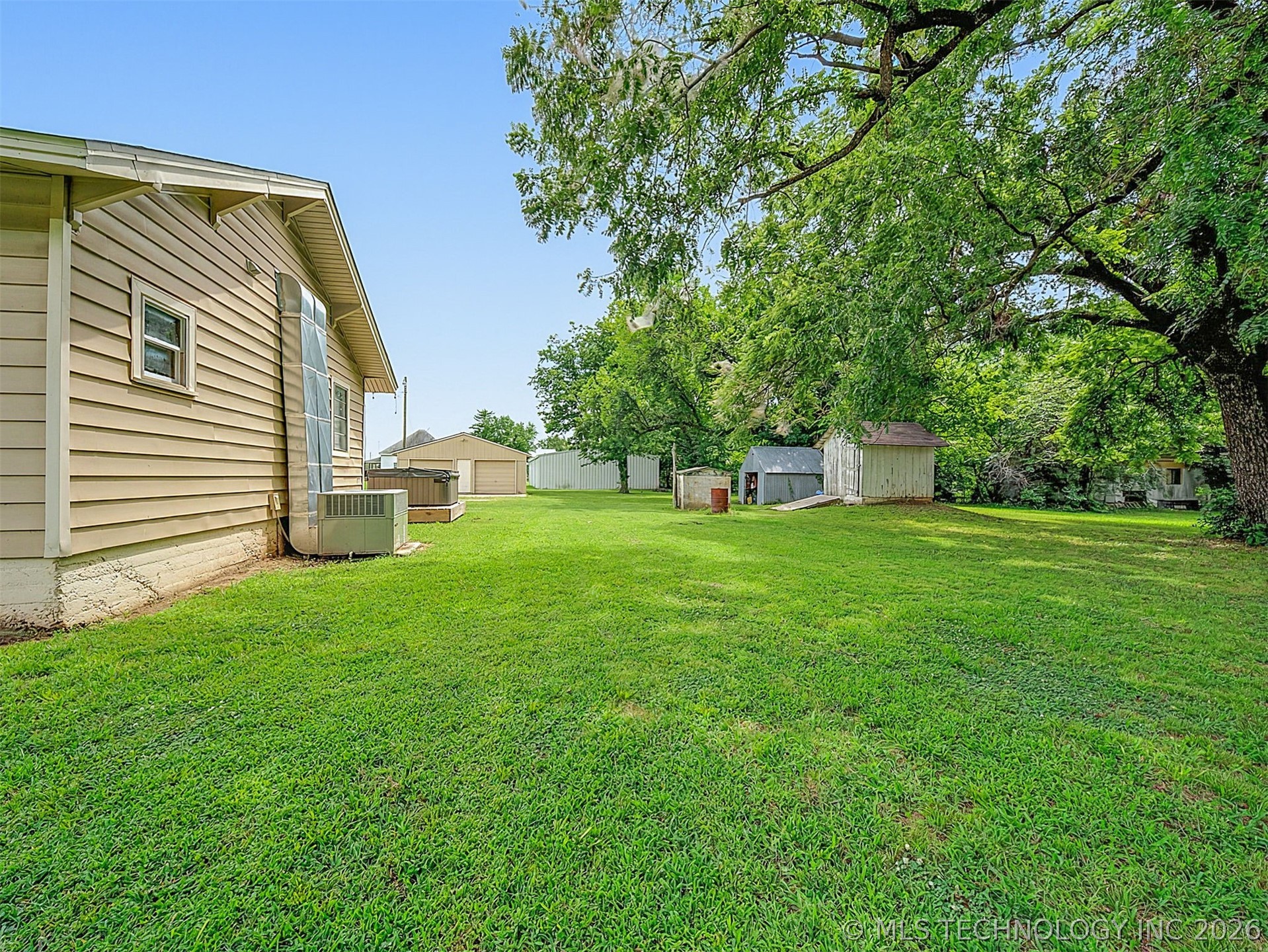 115 N Pine Street Oologah OK 74053