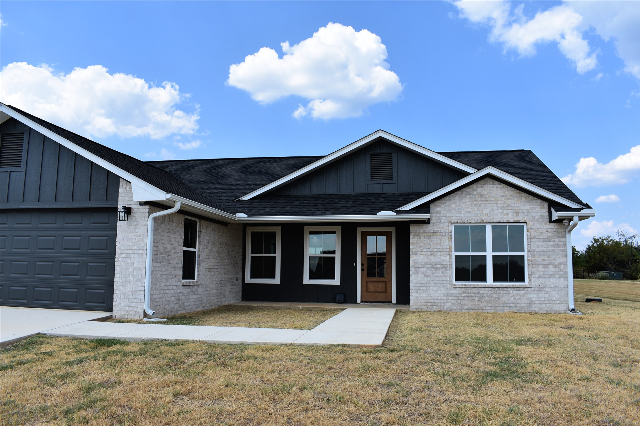 2915 E 2090 Road Hugo OK 74743
