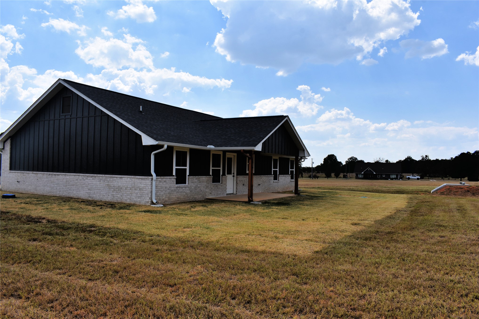 2915 E 2090 Road Hugo OK 74743