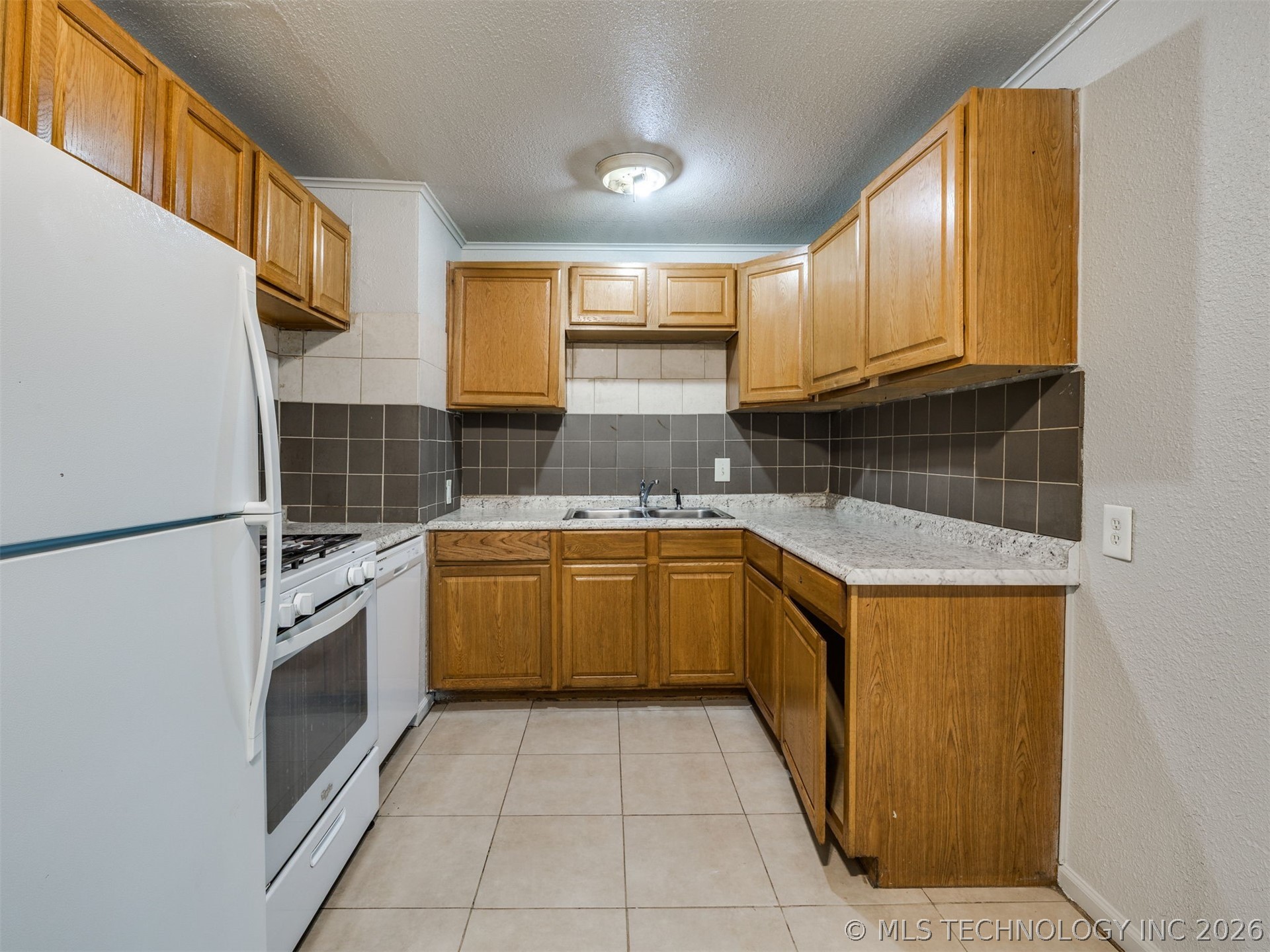 6714 E Jasper Street Tulsa OK 74115