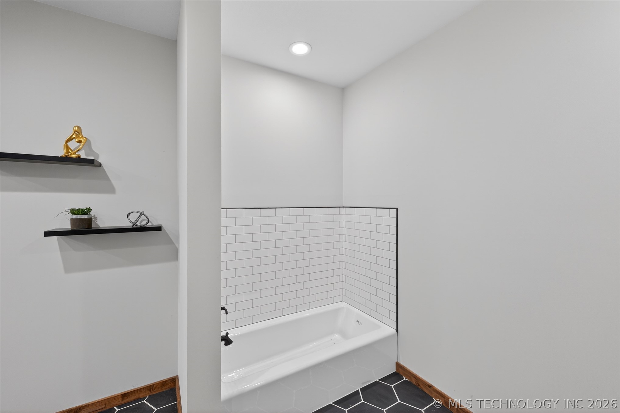 2600 W 410 Road Adair OK 74330