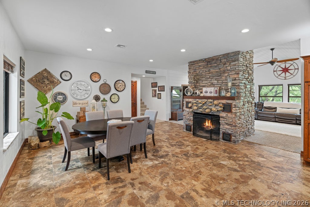 9094 Waters Edge Kingston OK 73439
