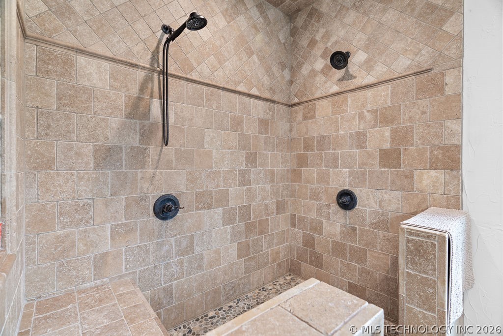 9094 Waters Edge Kingston OK 73439